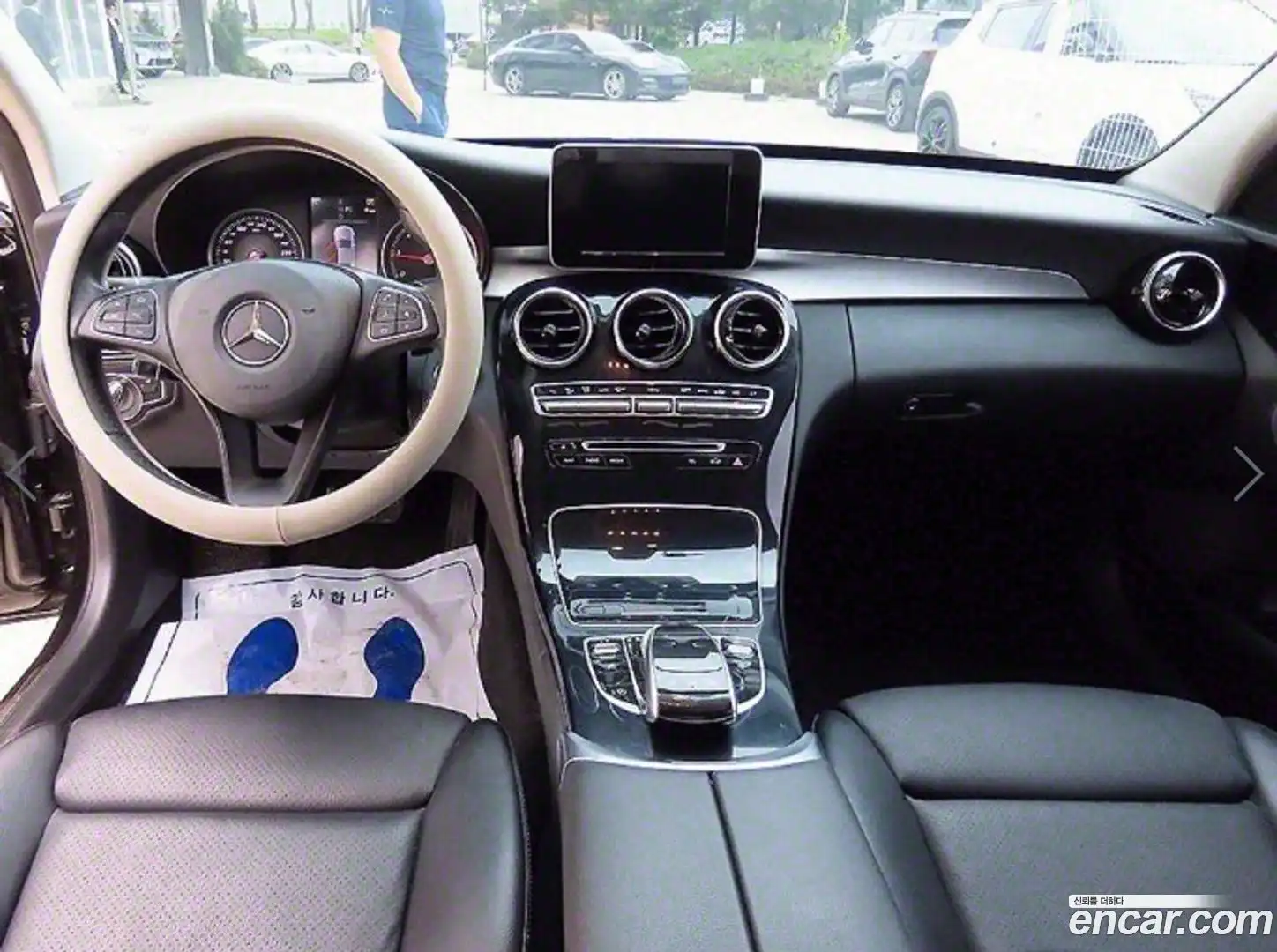 C-Class Mercedes-Benz 2018.3-INNER-007