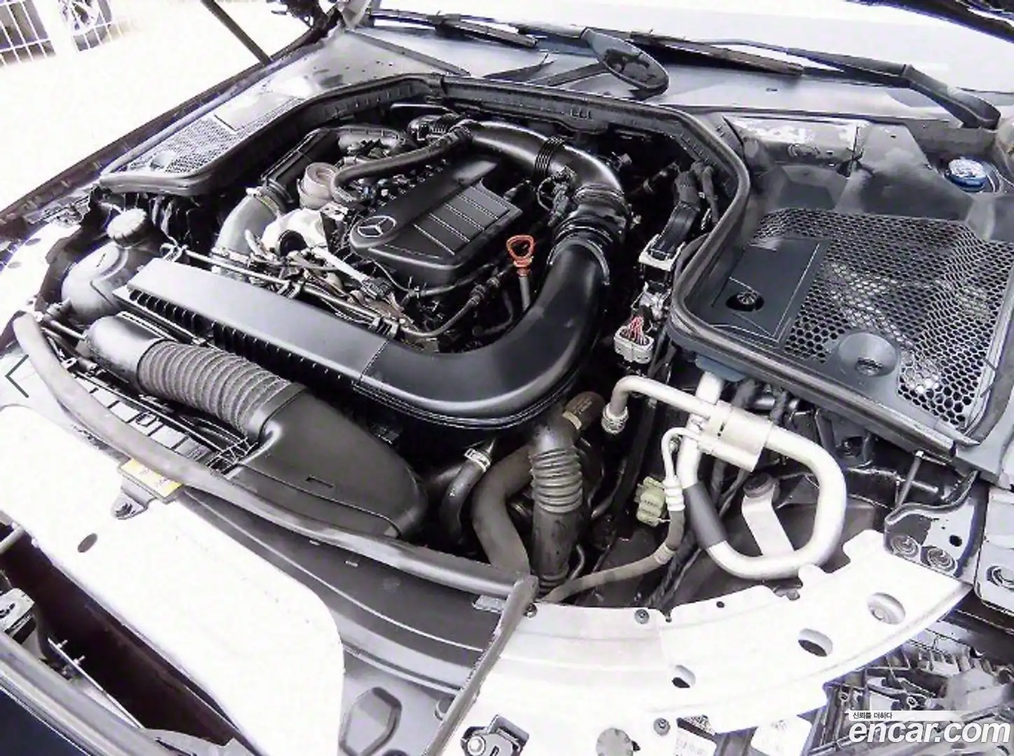 C-Class Mercedes-Benz 2018.3-OPTION-019
