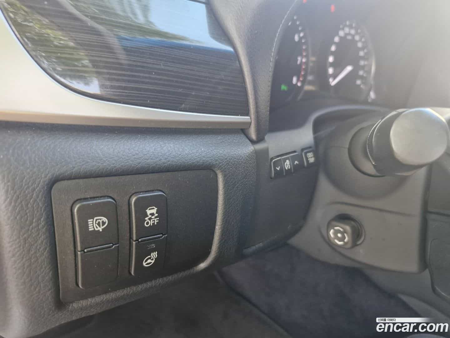 GS Lexus 2012.2-INNER-008