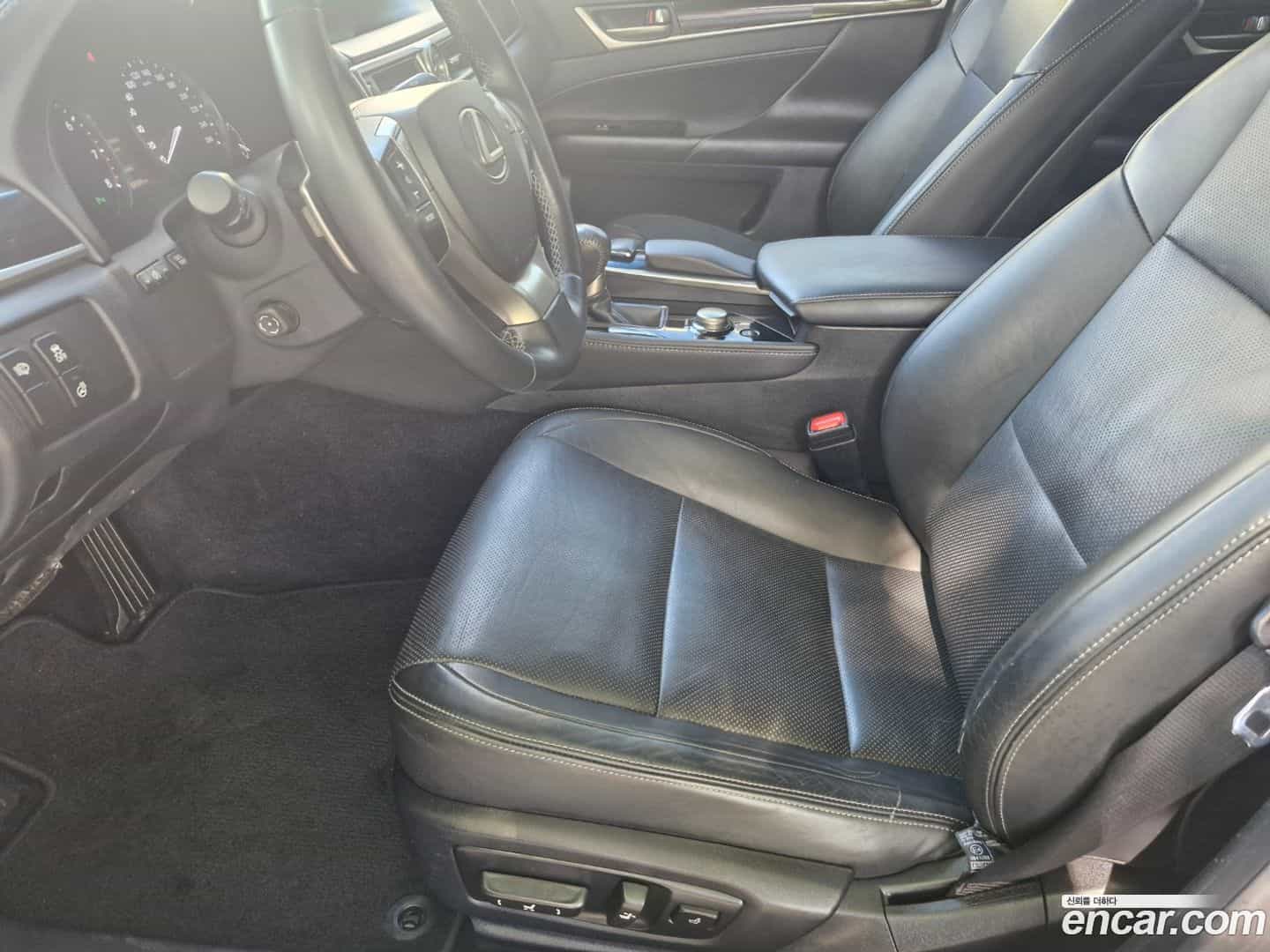 GS Lexus 2012.2-INNER-009