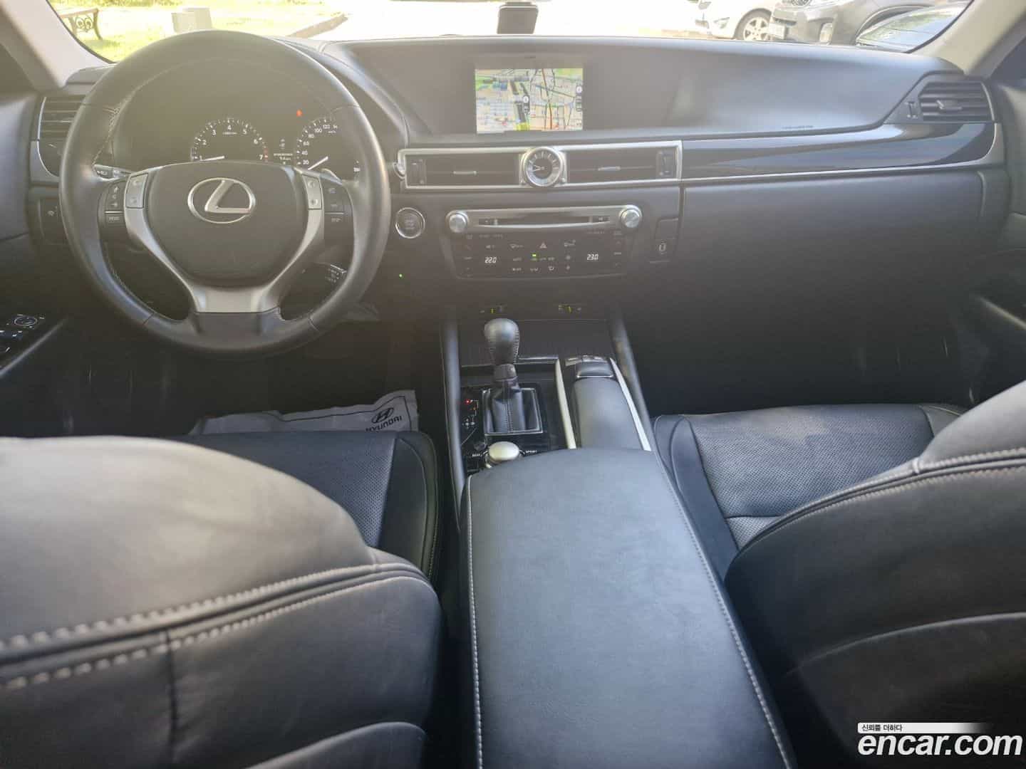 GS Lexus 2012.2-OPTION-021