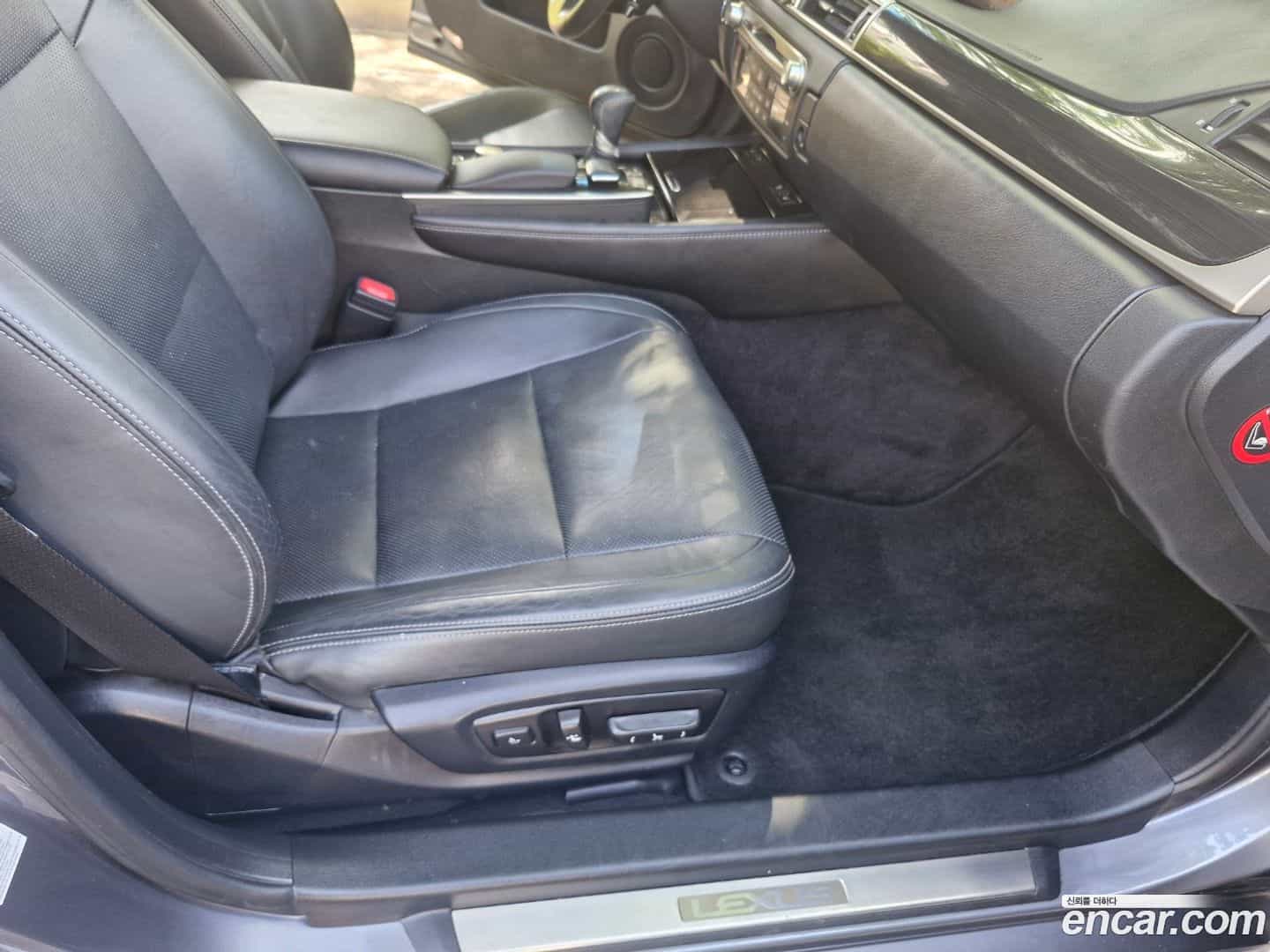 GS Lexus 2012.2-OPTION-023