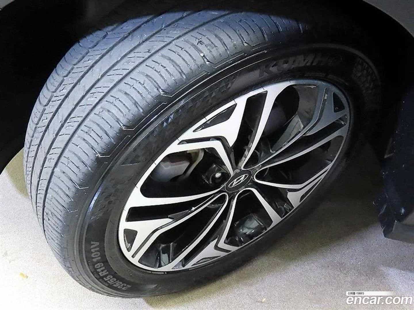 Santafe Hyundai 2018.3-OPTION-024