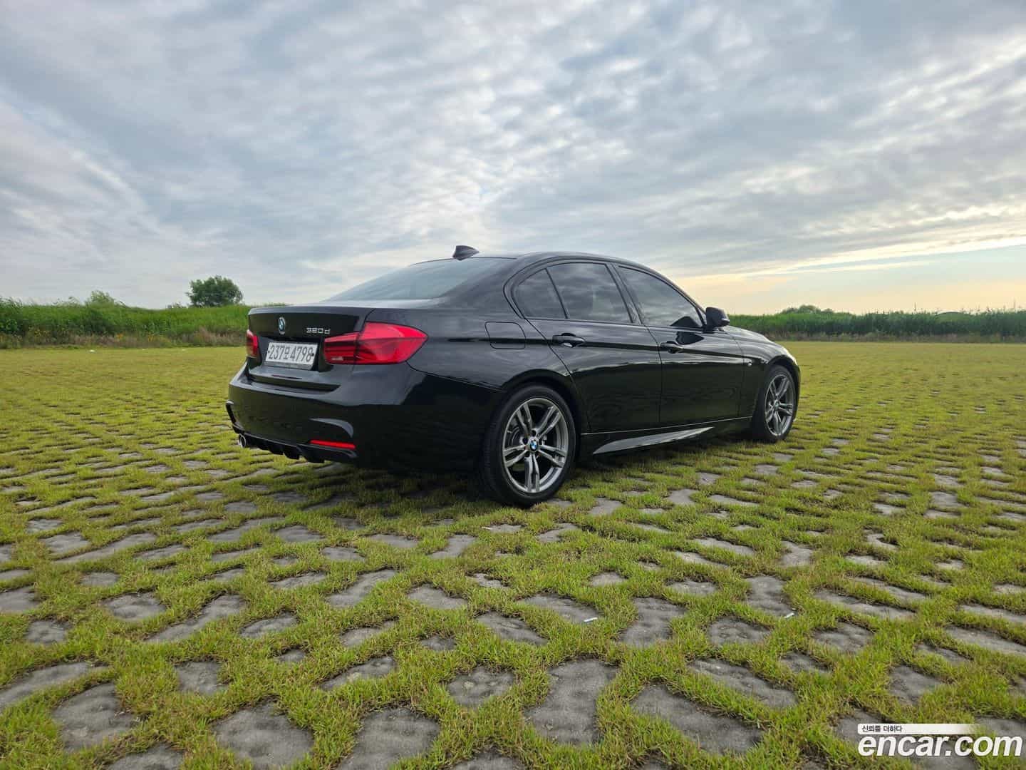 3-Series BMW 2017.10-OUTER-005