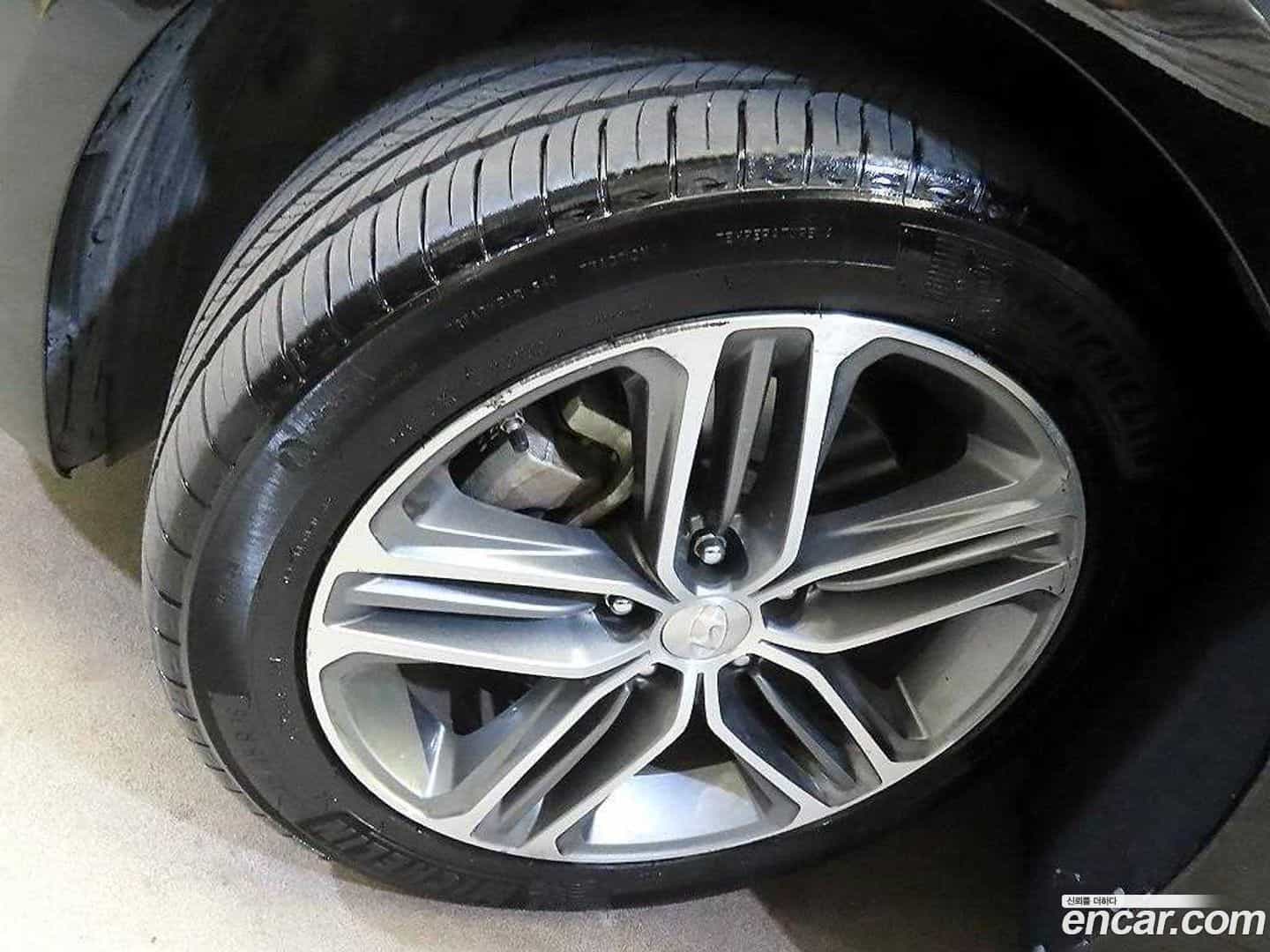 Grandeur Hyundai 2016.11-OPTION-022