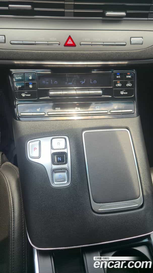 Grandeur Hyundai 2021.7-OPTION-019