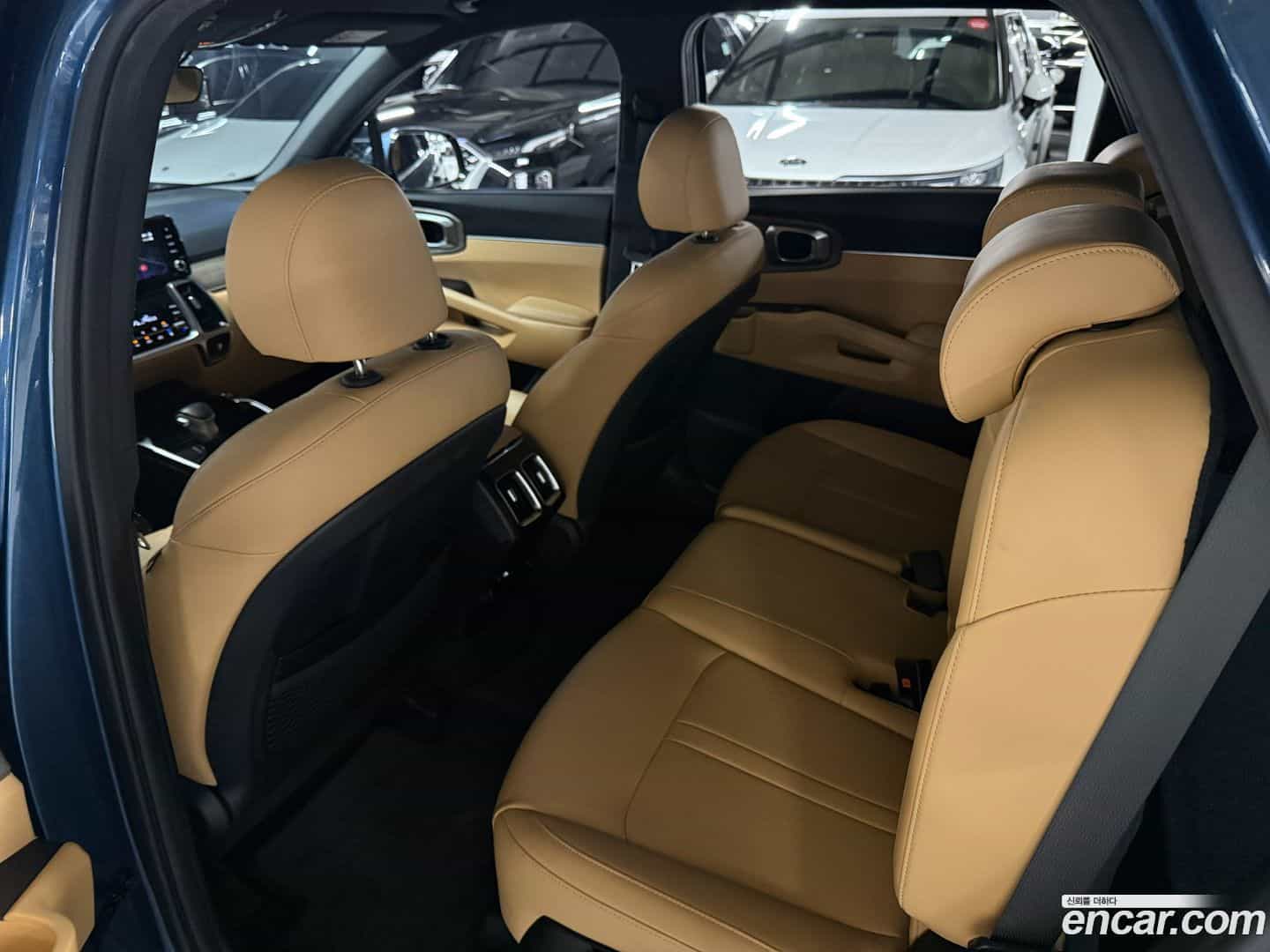 Sorento Kia 2022.2-INNER-010