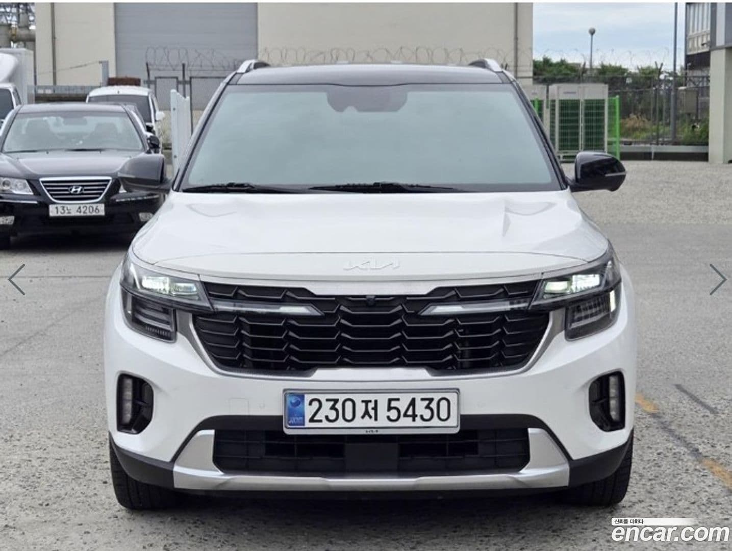 Main__Slider__Photo:Seltos Kia 2024.0-0