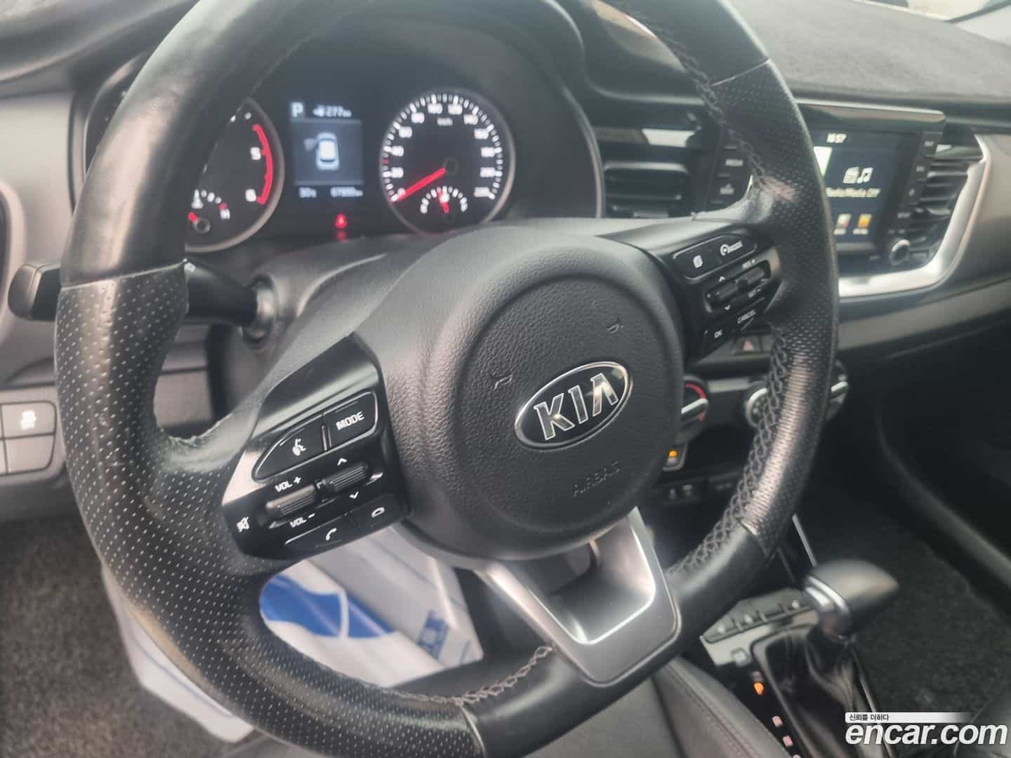 Stonic Kia 2018.0-INNER-009