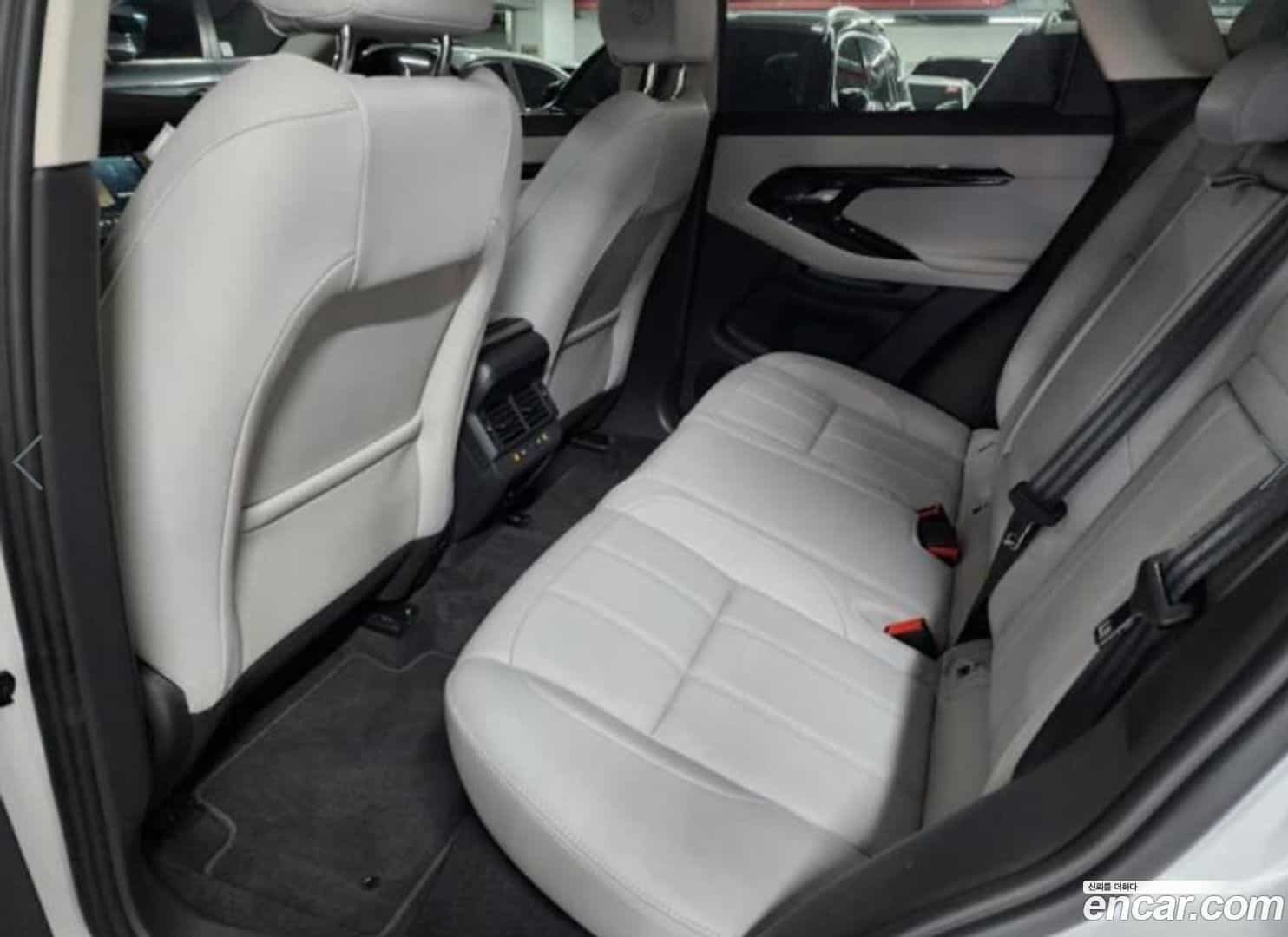 Range Rover Evoque Land Rover 2025.2-OPTION-017