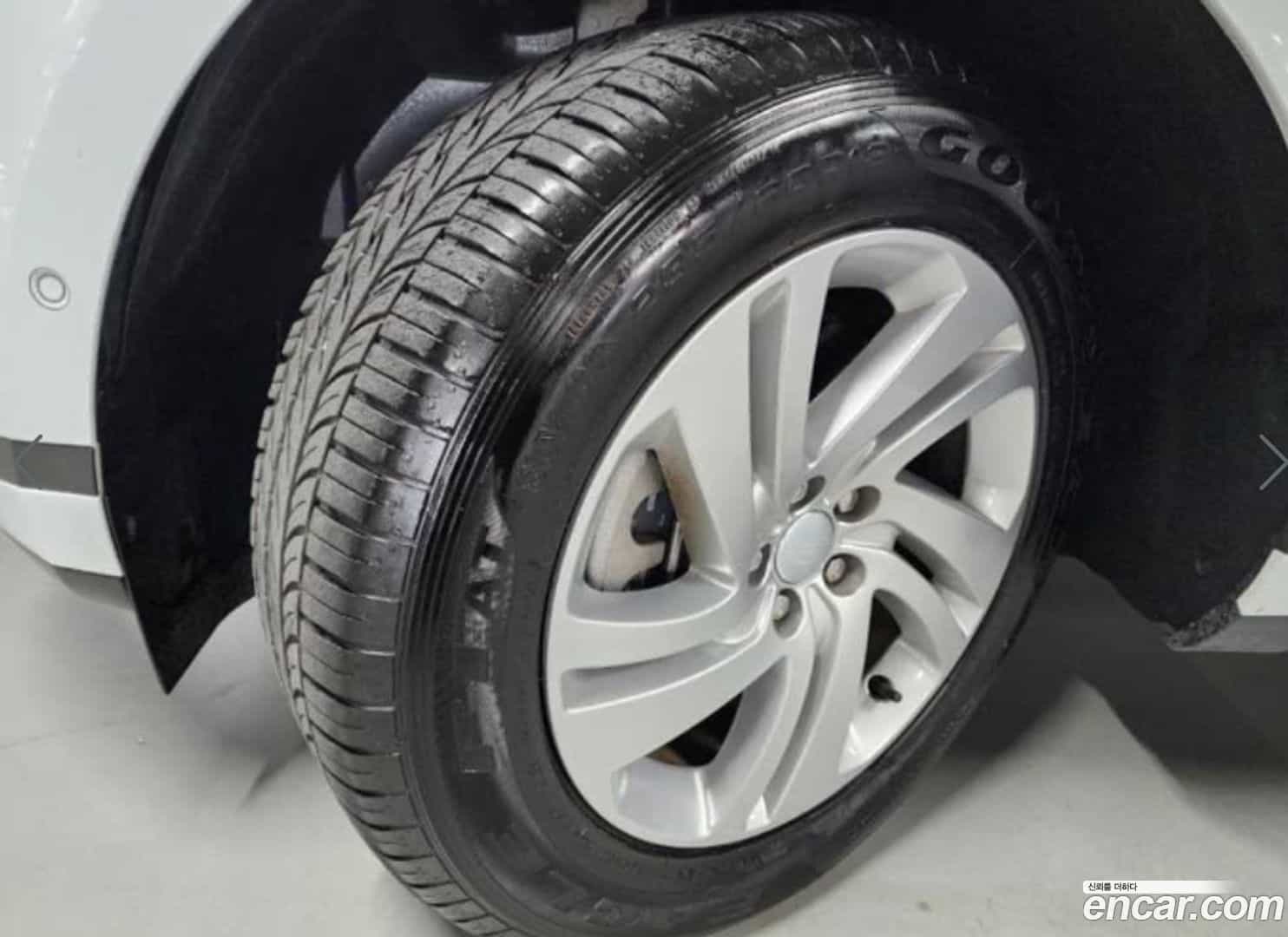 Range Rover Evoque Land Rover 2025.2-OPTION-024