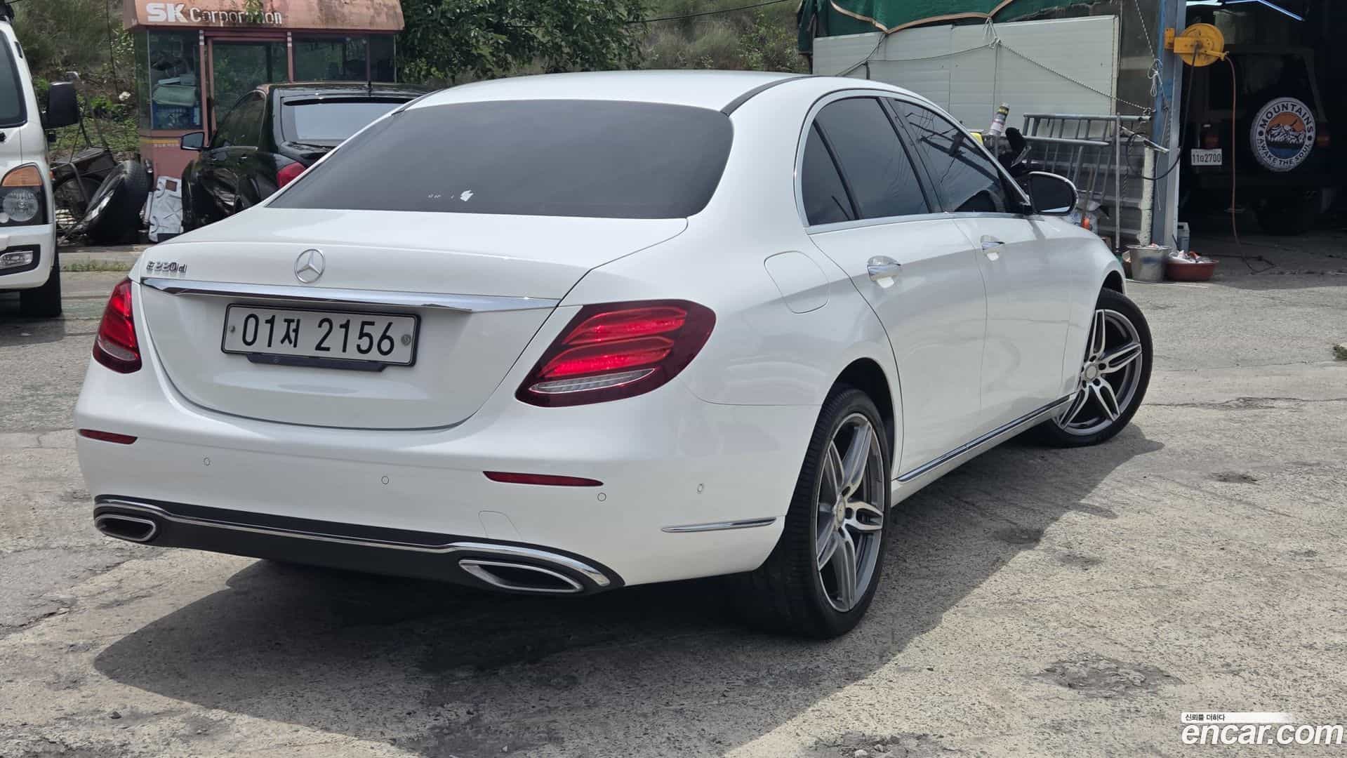 E-Class Mercedes-Benz 2016.10-OUTER-002