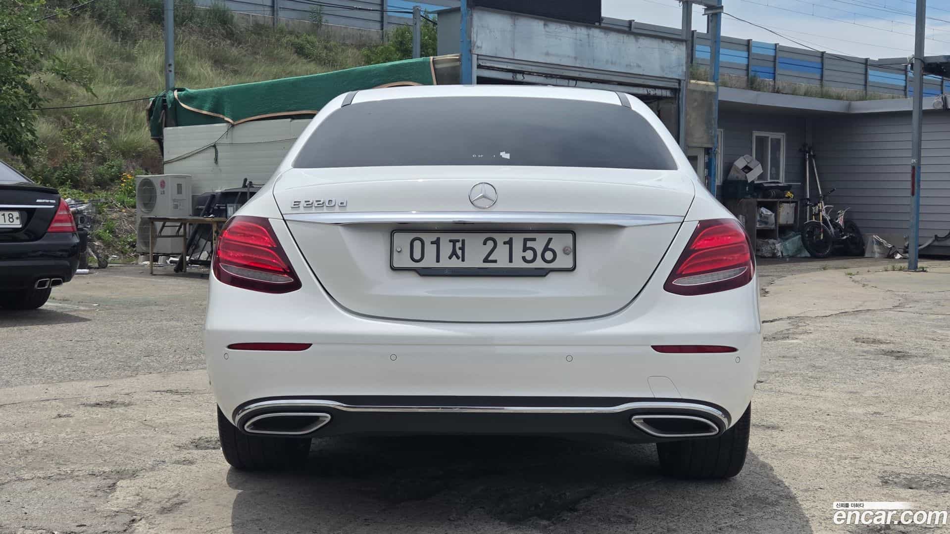 E-Class Mercedes-Benz 2016.10-OUTER-004