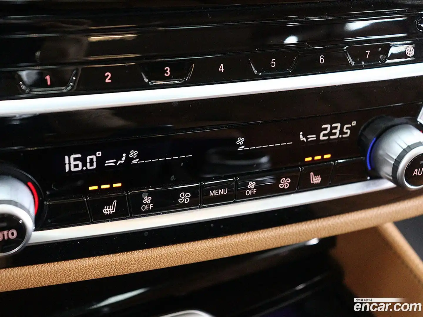 5-Series BMW 2022.0-INNER-009