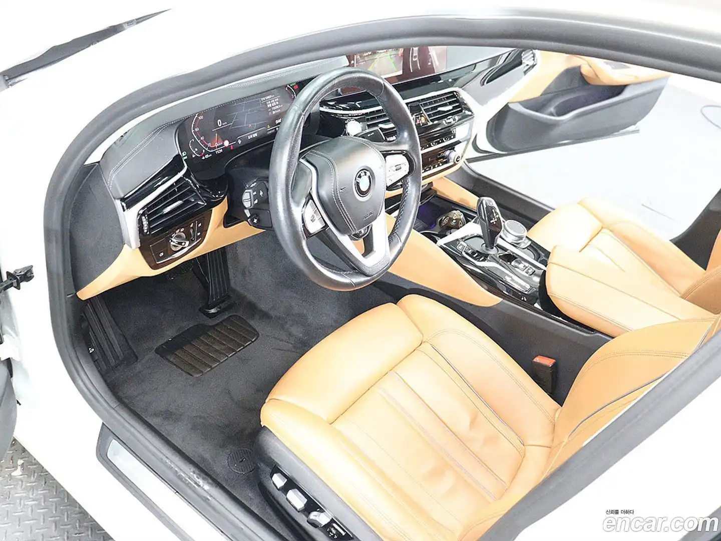 5-Series BMW 2022.0-OPTION-020