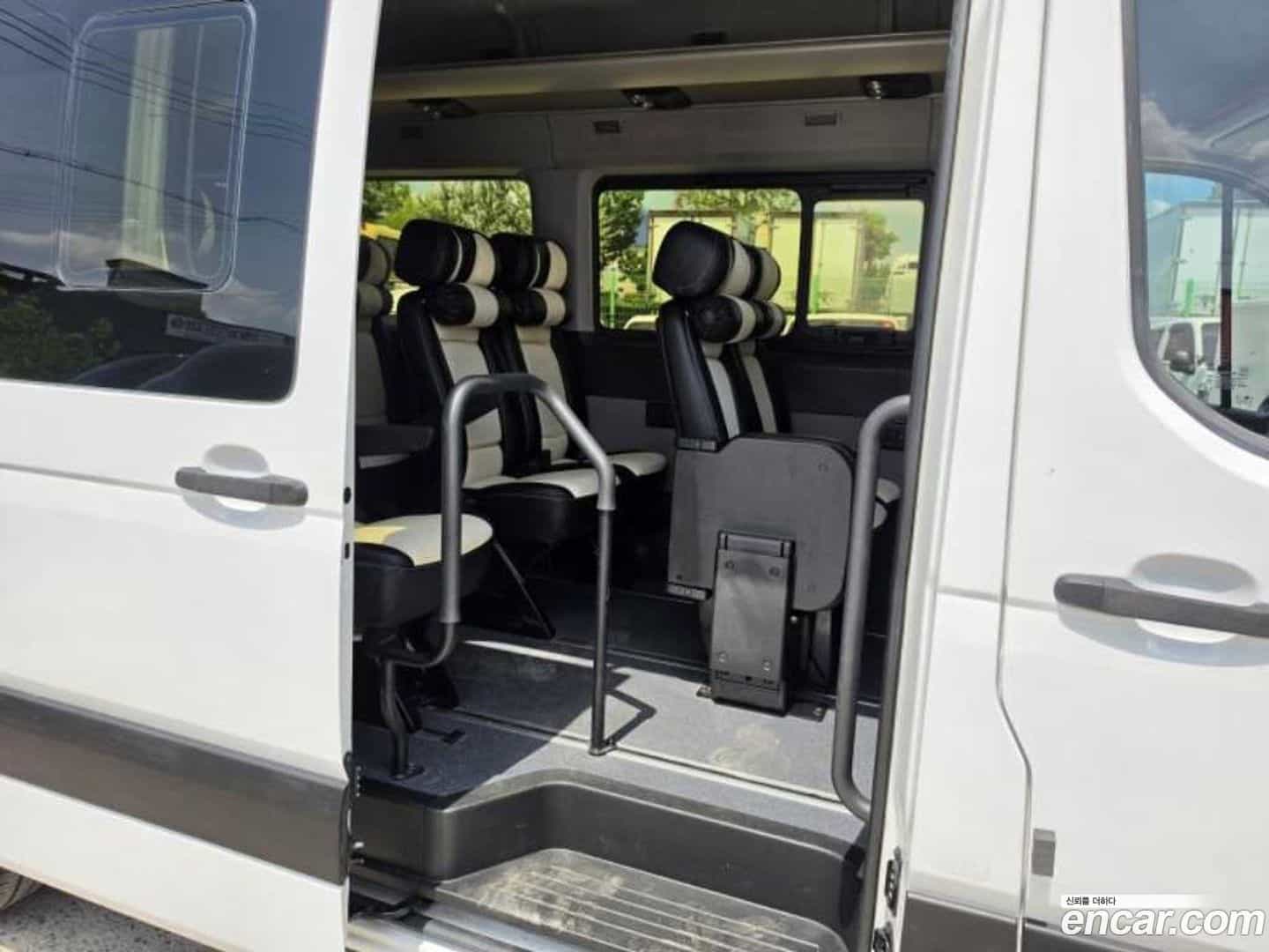 Solati Hyundai 2017.0-OUTER-006