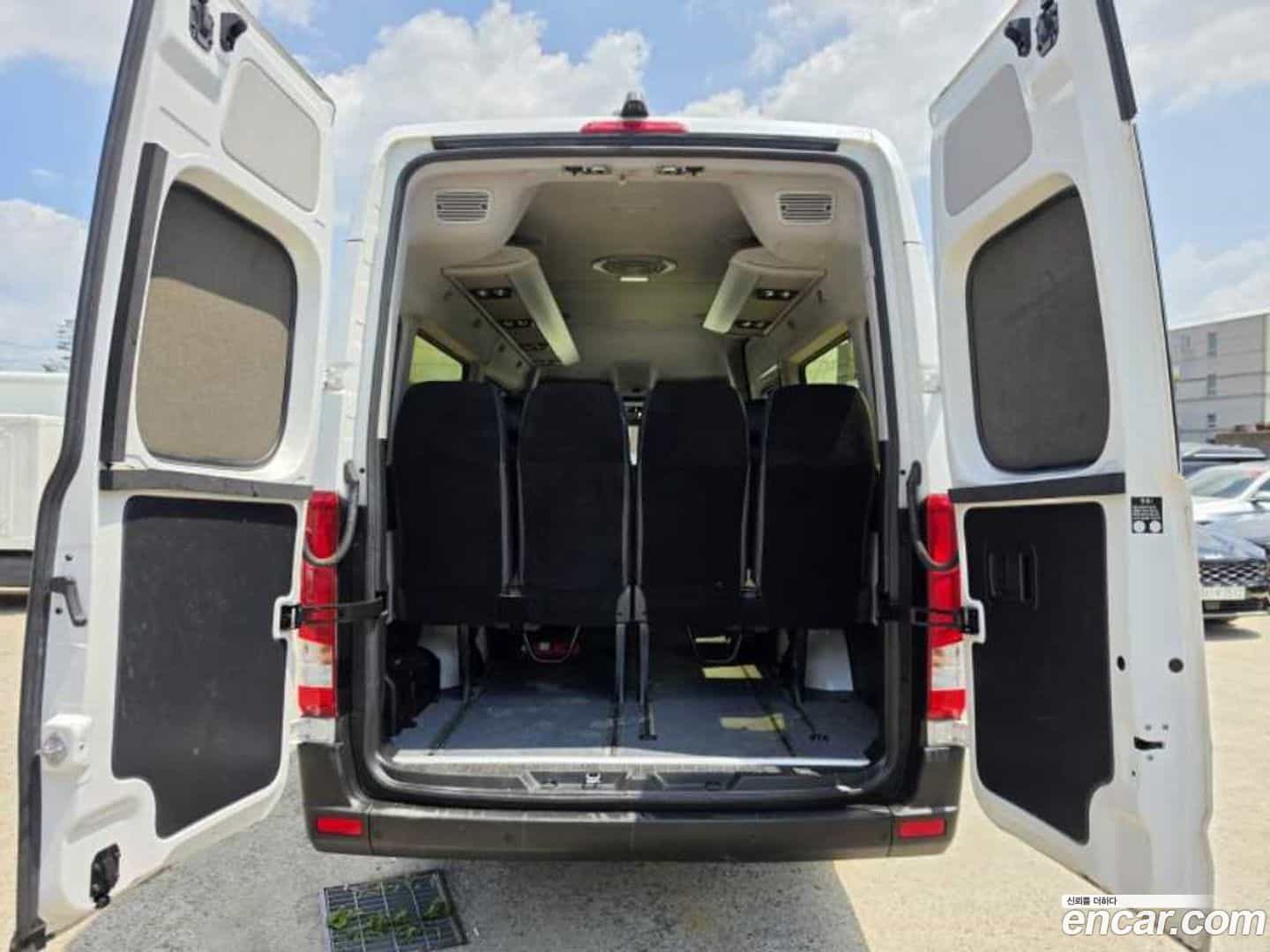 Solati Hyundai 2017.0-INNER-007