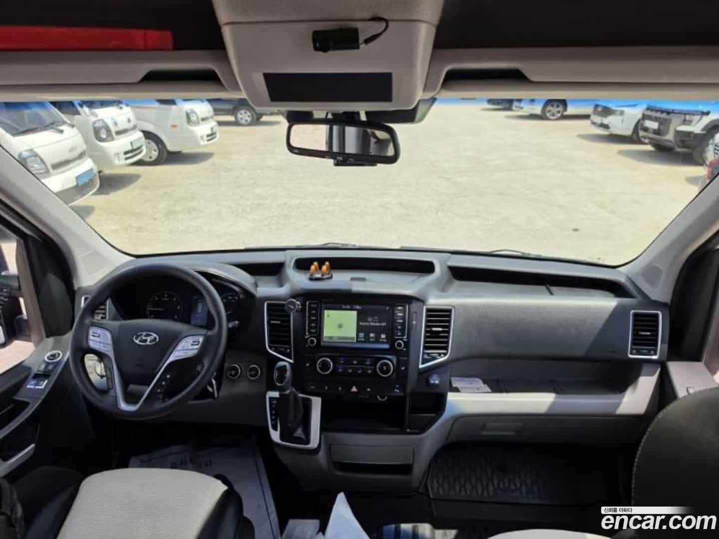 Solati Hyundai 2017.0-INNER-009