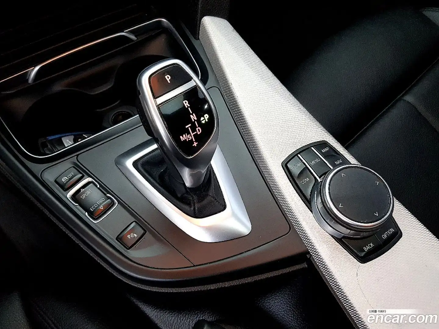 3-Series BMW 2018.1-OPTION-017