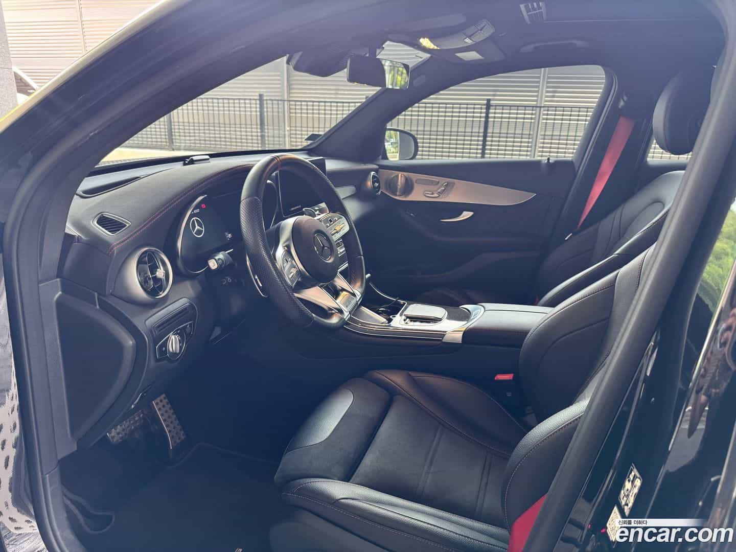 GLC-Class Mercedes-Benz 2023.3-INNER-009