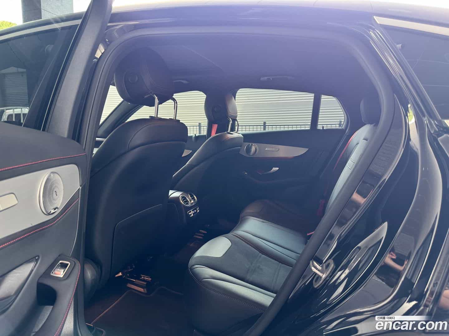 GLC-Class Mercedes-Benz 2023.3-OPTION-021