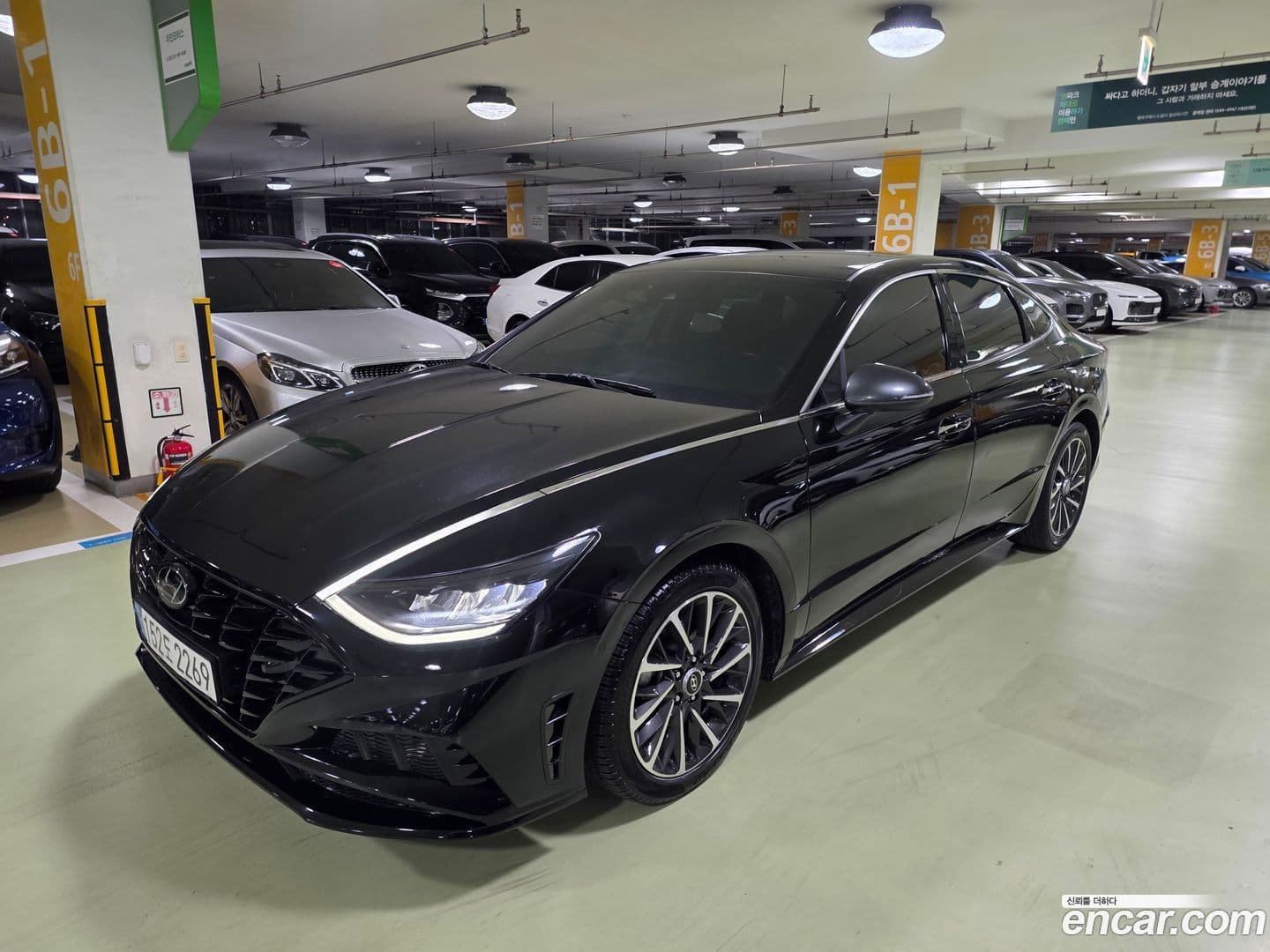 Main__Slider__Photo:Sonata Hyundai 2020.8-0