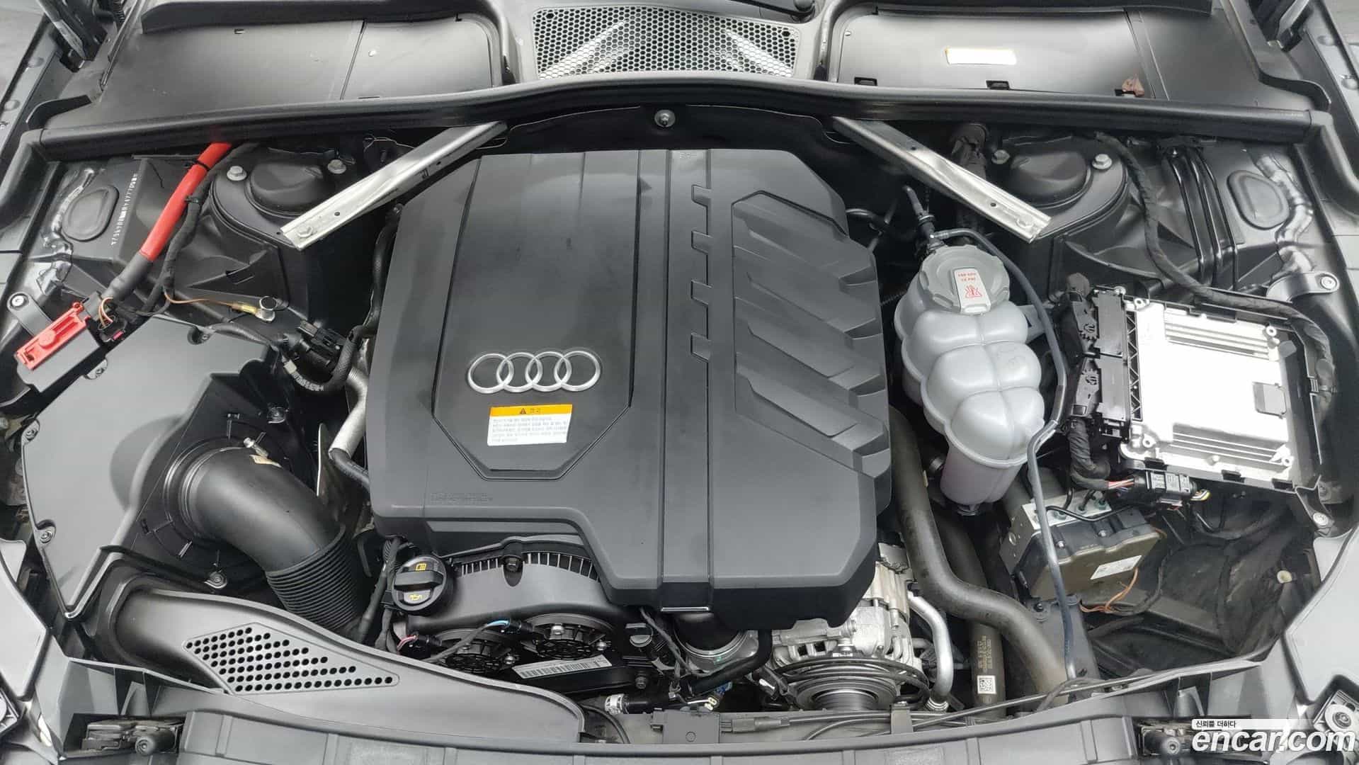 A4 Audi 2021.10-OUTER-005