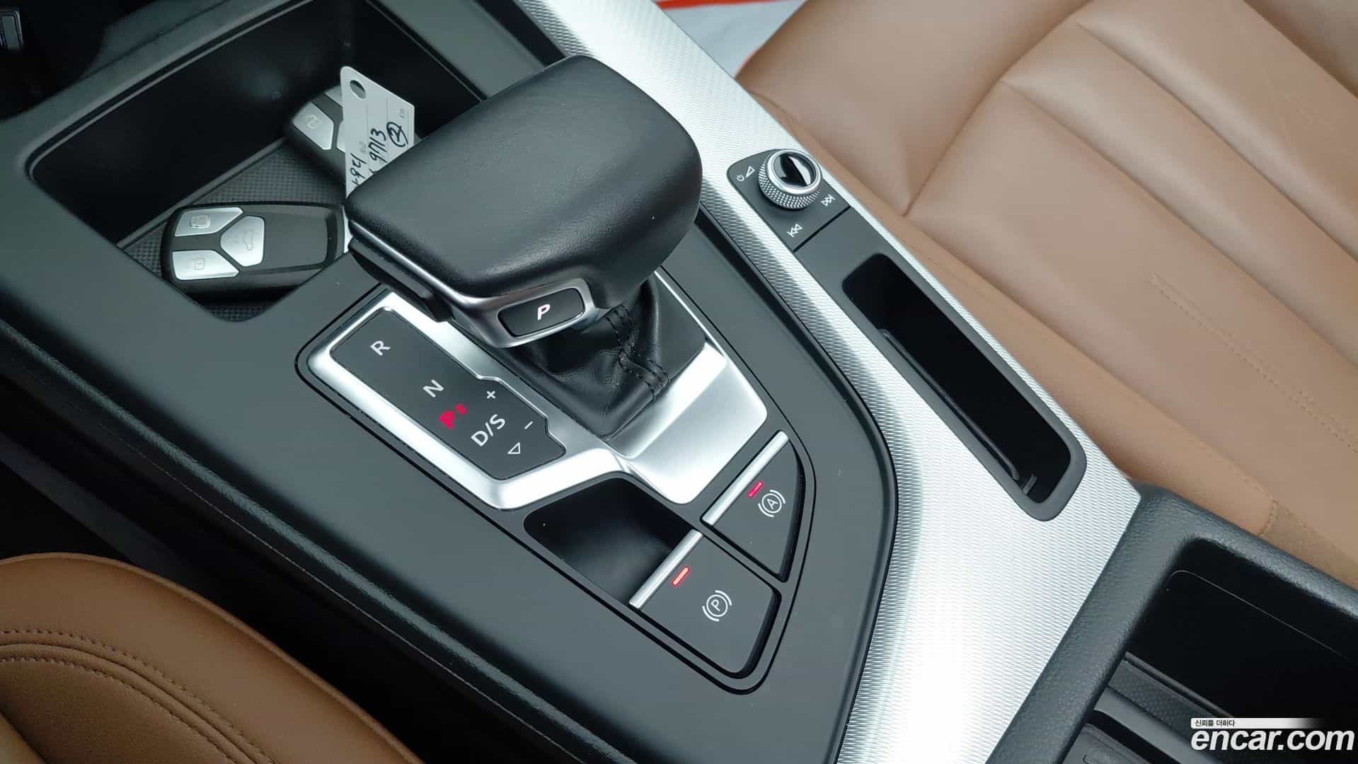 A4 Audi 2021.10-OPTION-020