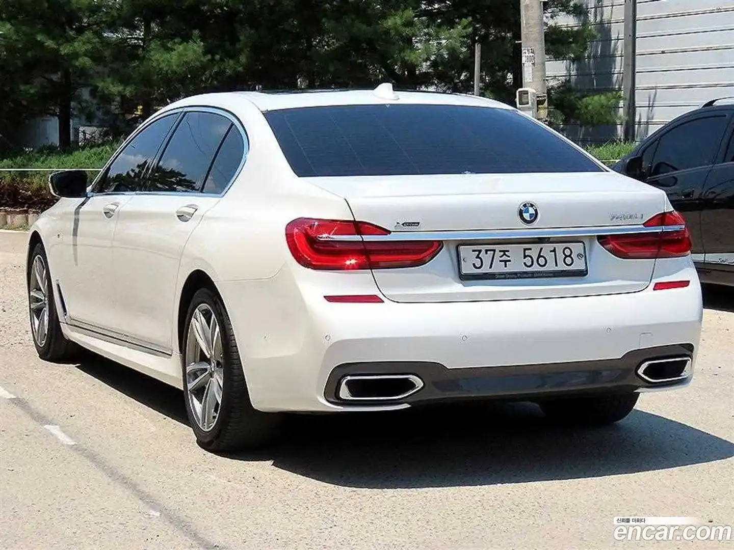 7-Series BMW 2017.11-OUTER-003