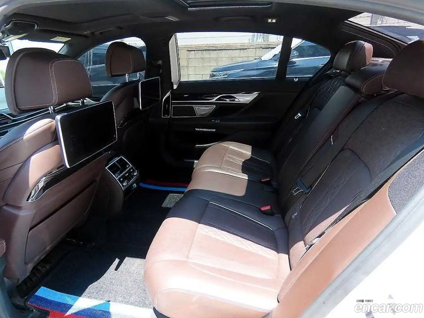 7-Series BMW 2017.11-OUTER-006