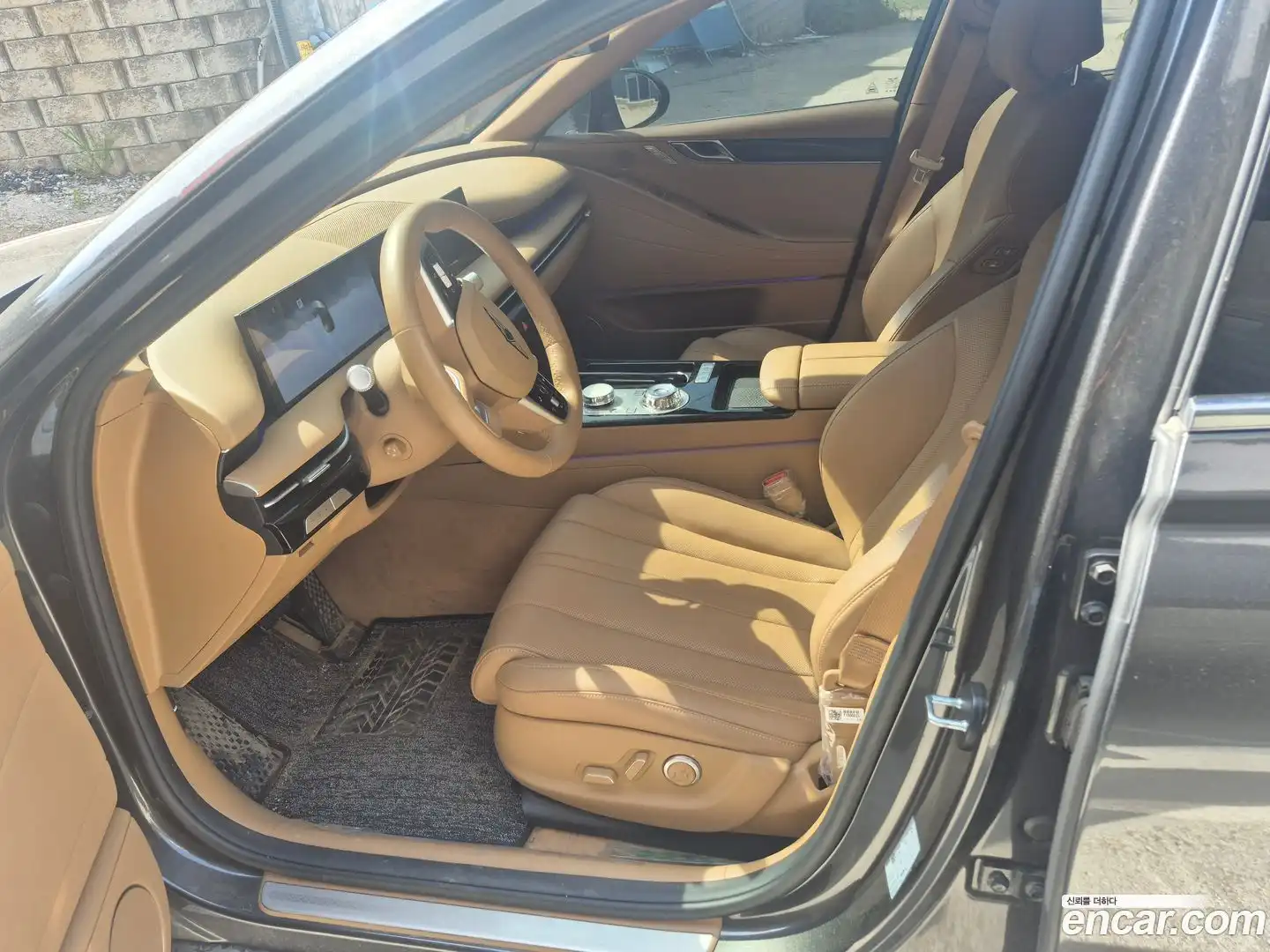 G80 Genesis 2024.11-INNER-007