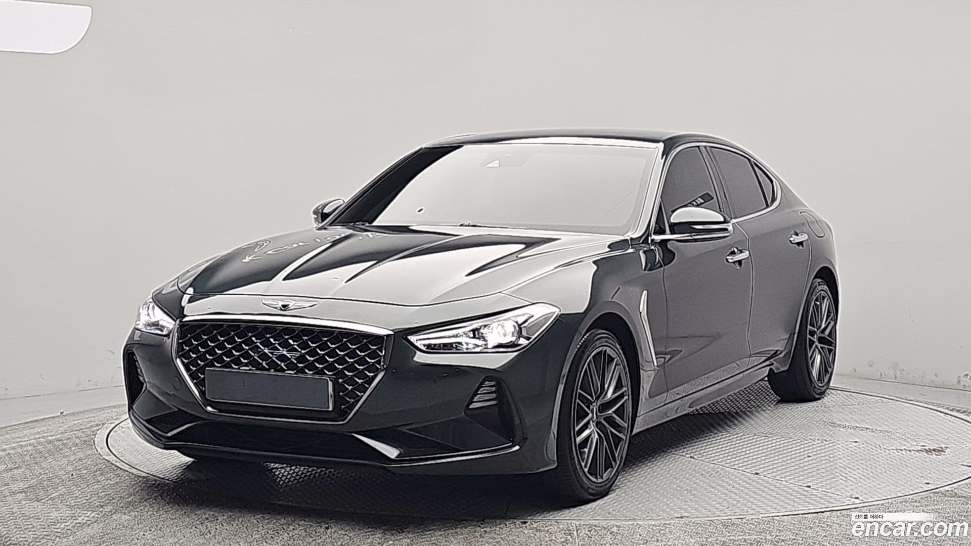 Main__Slider__Photo:G70 Genesis 2017.11-0