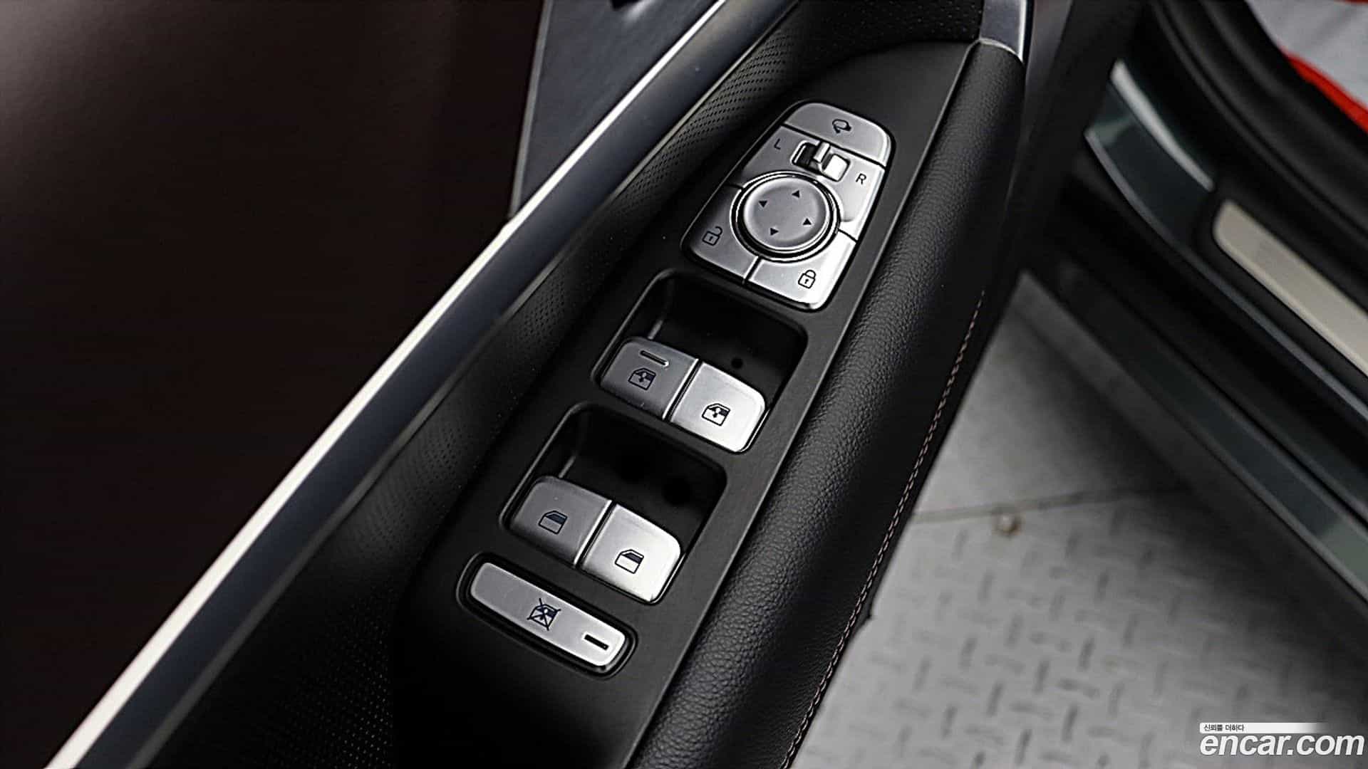 G70 Genesis 2017.11-INNER-007