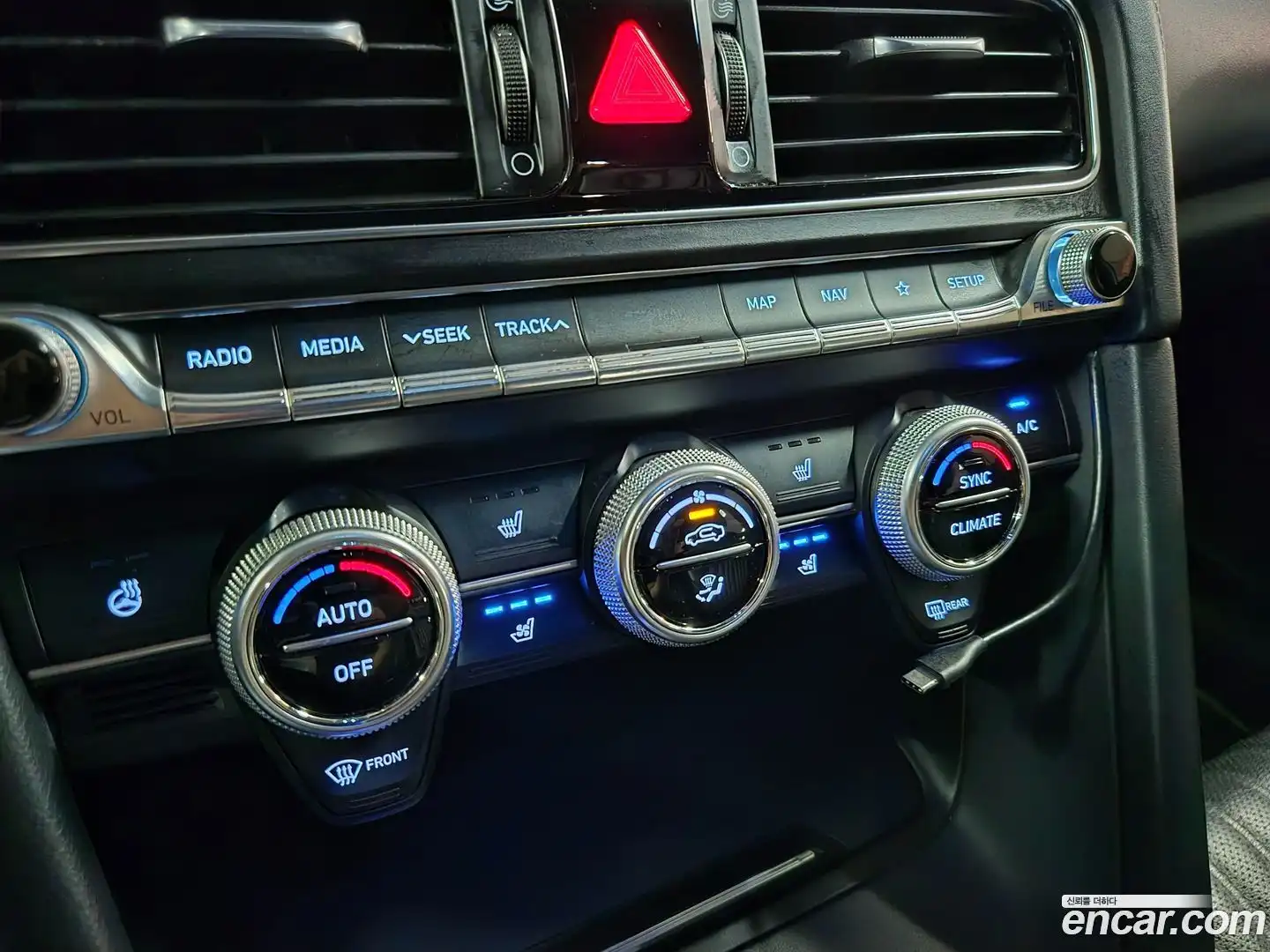 G70 Genesis 2018.0-OPTION-018