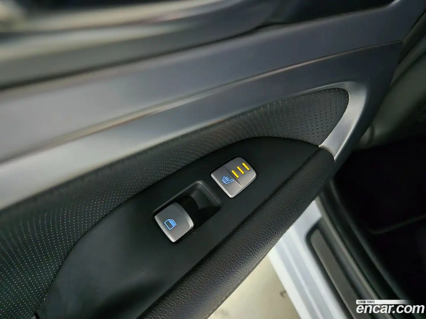 G70 Genesis 2018.0-OPTION-022