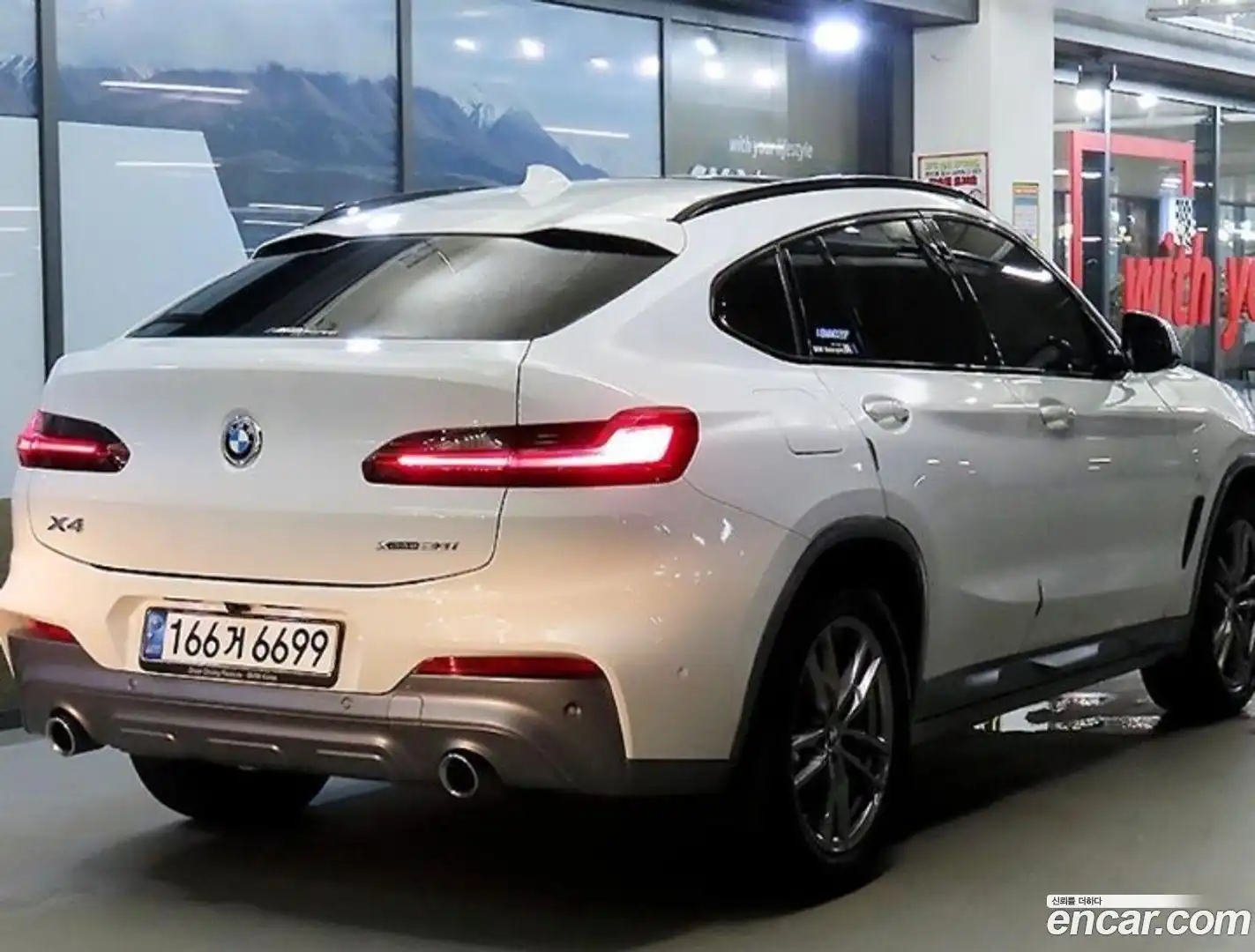 X4 BMW 2021.0-OUTER-004