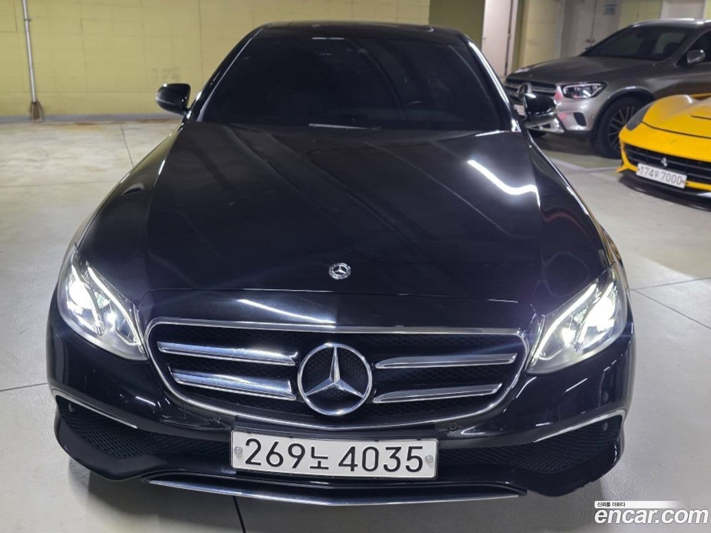 Main__Slider__Photo:E-Class Mercedes-Benz 2020.8-0