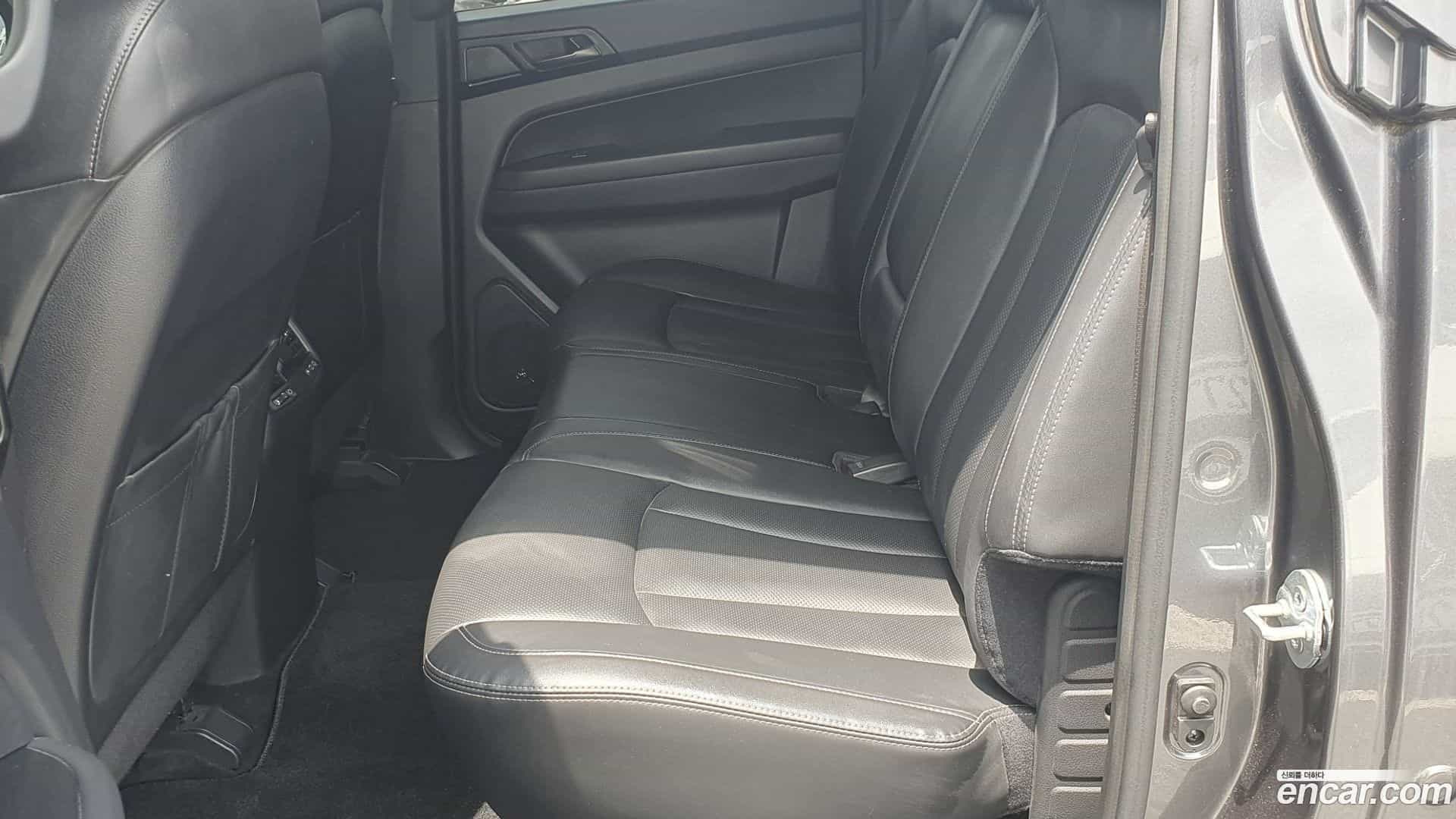 Rexton KG Mobility 2020.0-OPTION-017