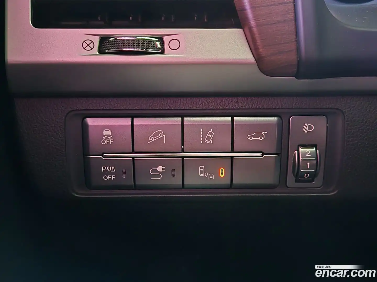Rexton KG Mobility 2018.0-OPTION-022