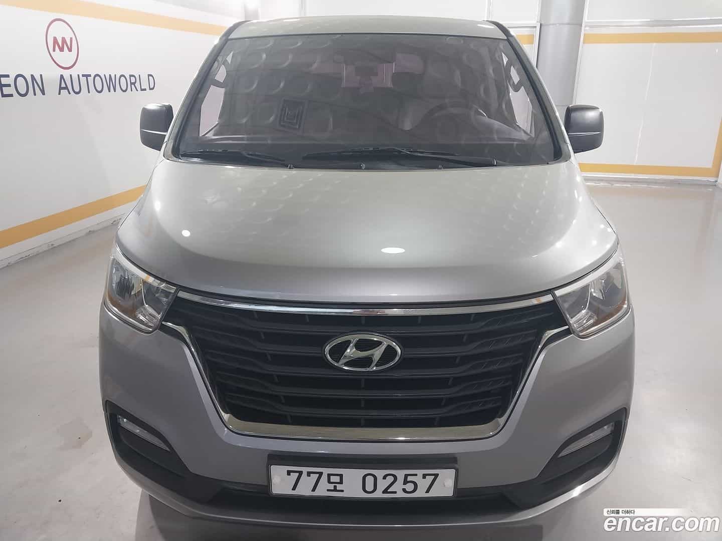 Starex Hyundai 2018.1-OUTER-002