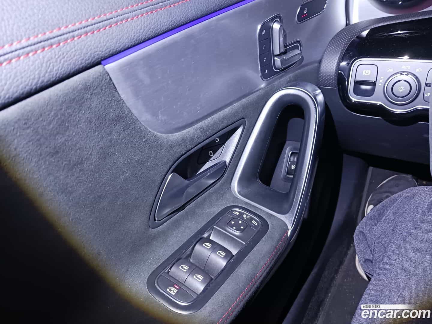 CLA-Class Mercedes-Benz 2021.8-OUTER-005