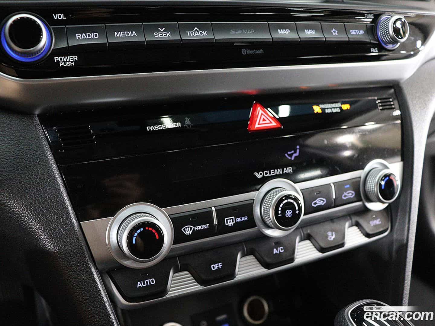 AVANTE Hyundai 2019.9-OPTION-018
