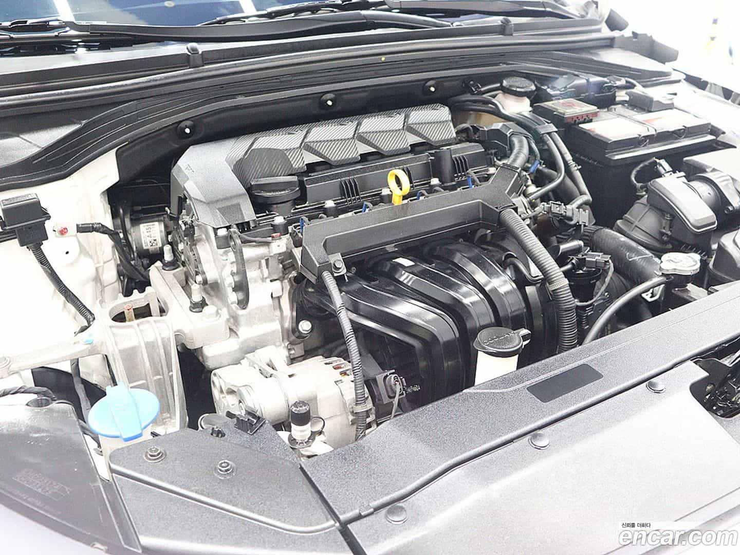 AVANTE Hyundai 2019.9-OPTION-023