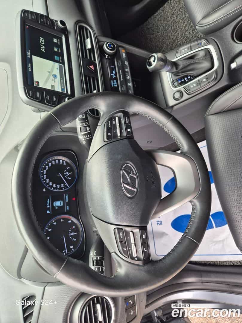 Kona Hyundai 2019.7-INNER-009