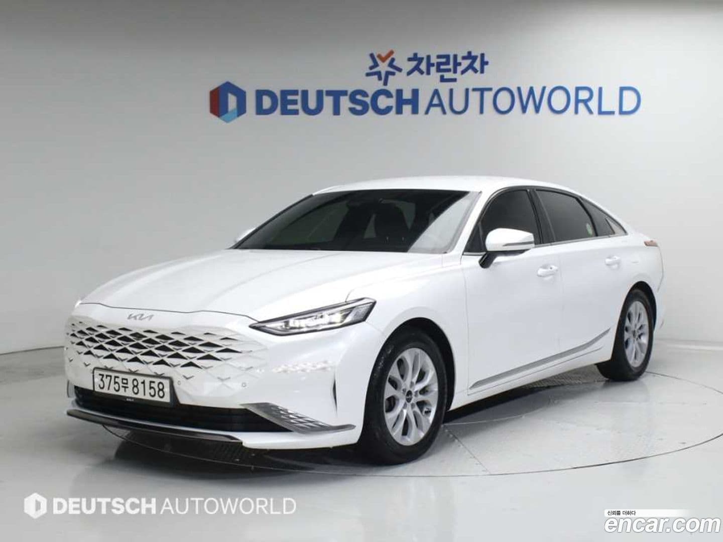 Main__Slider__Photo:K8 Kia 2021.3-0
