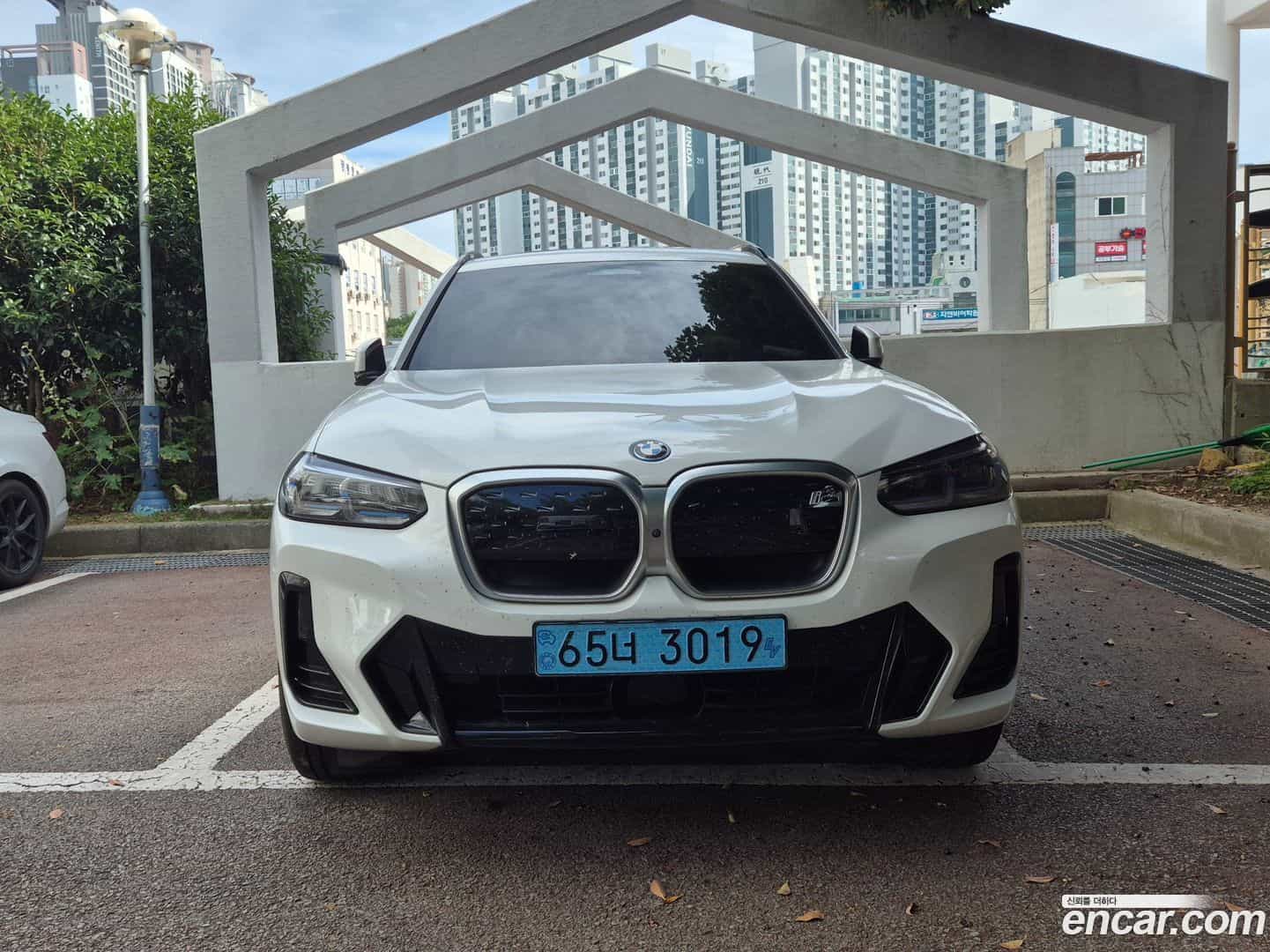 iX3 BMW 2023.8-OUTER-001