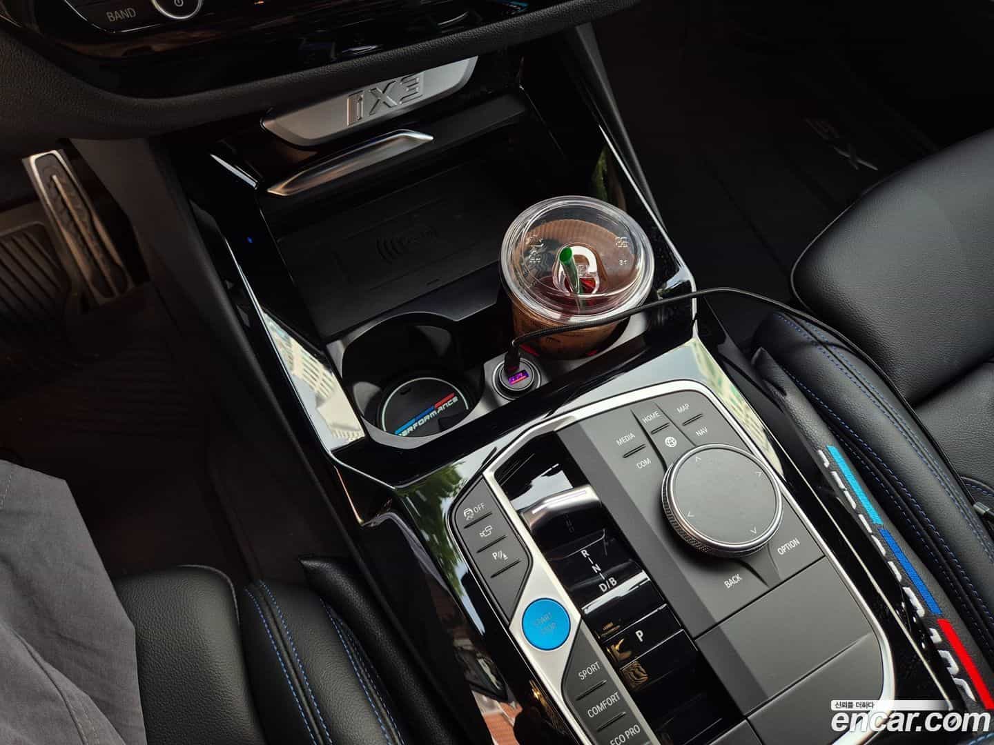 iX3 BMW 2023.8-INNER-008
