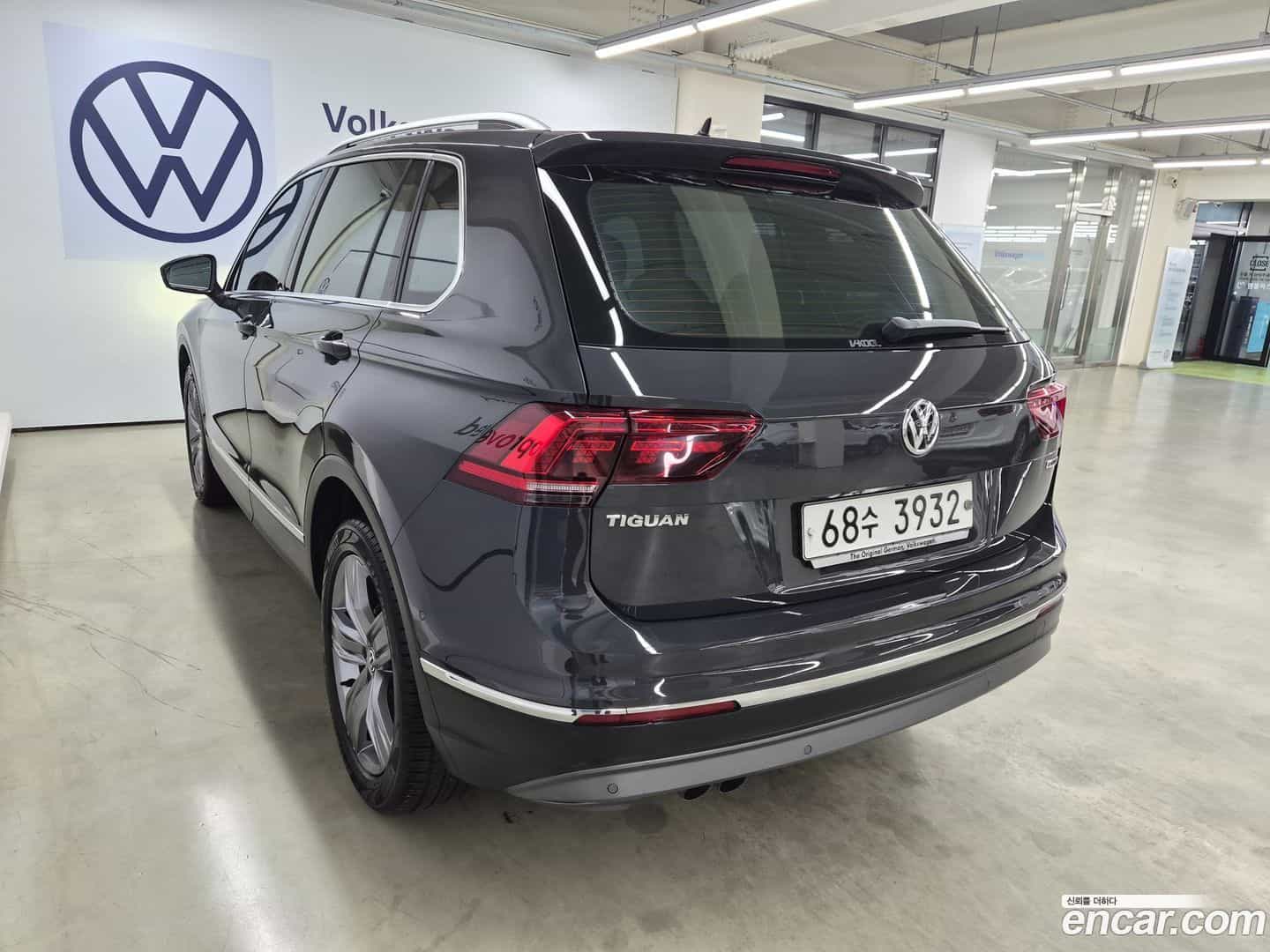 Tiguan Volkswagen 2018.6-OPTION-022