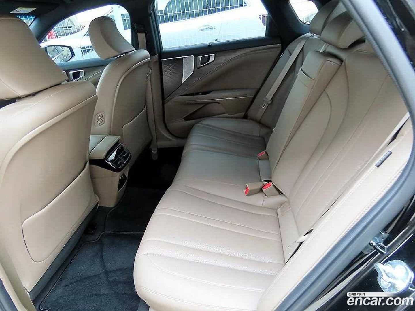 K8 Kia 2022.2-OUTER-006