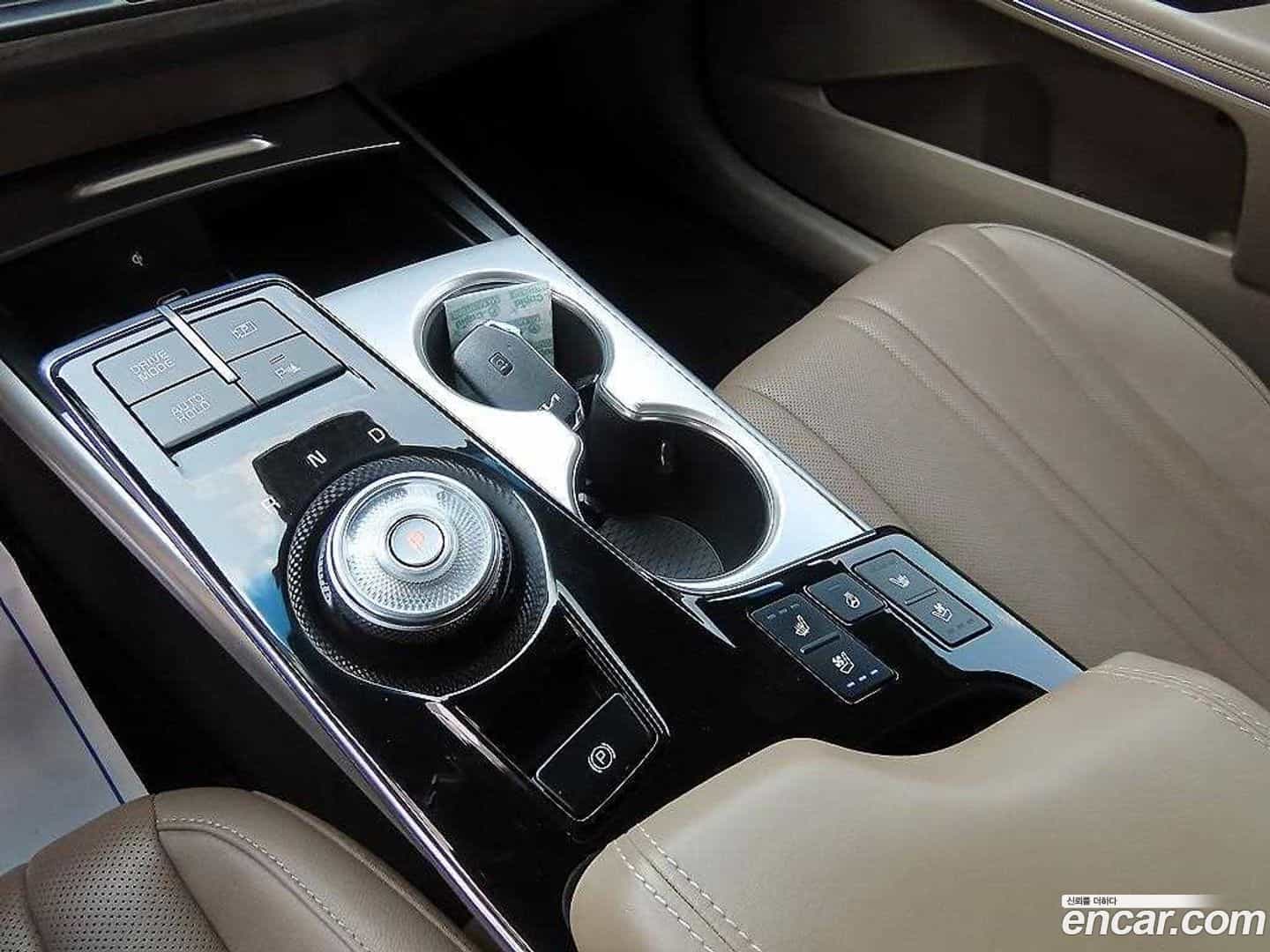 K8 Kia 2022.2-INNER-010